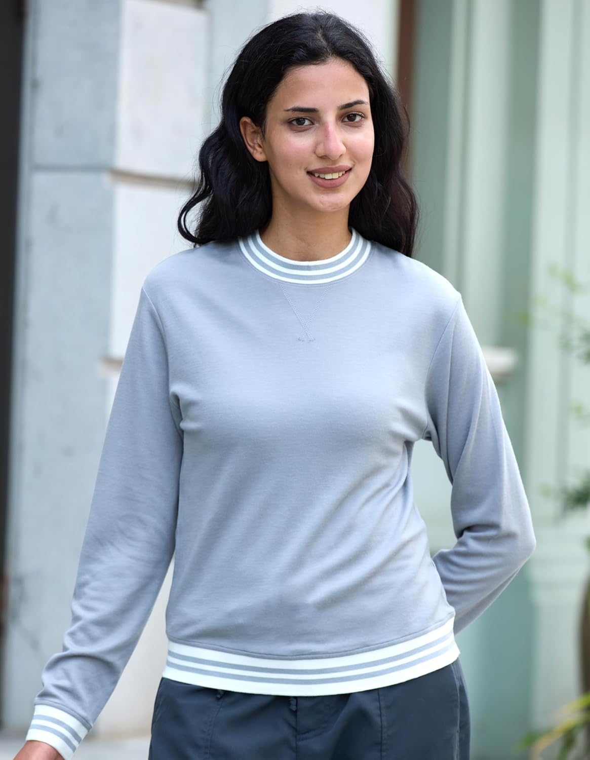 Merino Wool Base Layer Women Pullover for Athletic, Womens Crewneck Sweatshirt, Warm Cozy Sweatshirt Long Sleeve - Image 2