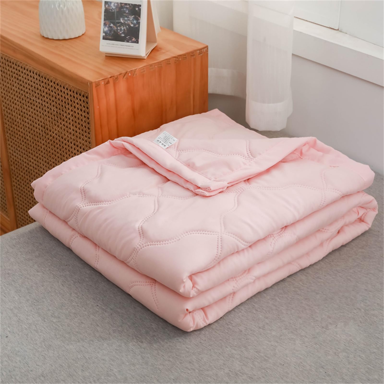 Odot Coverless Duvet 2.5 Tog Single Double King Size, Reversible Summer Quilted Duvet Cosy & Lightweight Quilt Breathable Bedspreads Quilted Throw for Beds (Light Pink,150 * 200cm)
