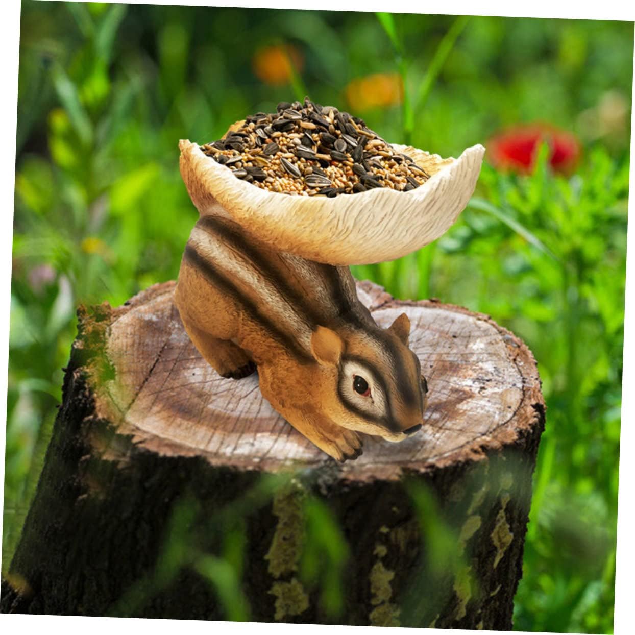 YARNOW 1pc Lifelike Squirrel Feeder Decoration Realistic Resin Craft for Garden Lawn and Home Outdoor Decor Charming Animal Design