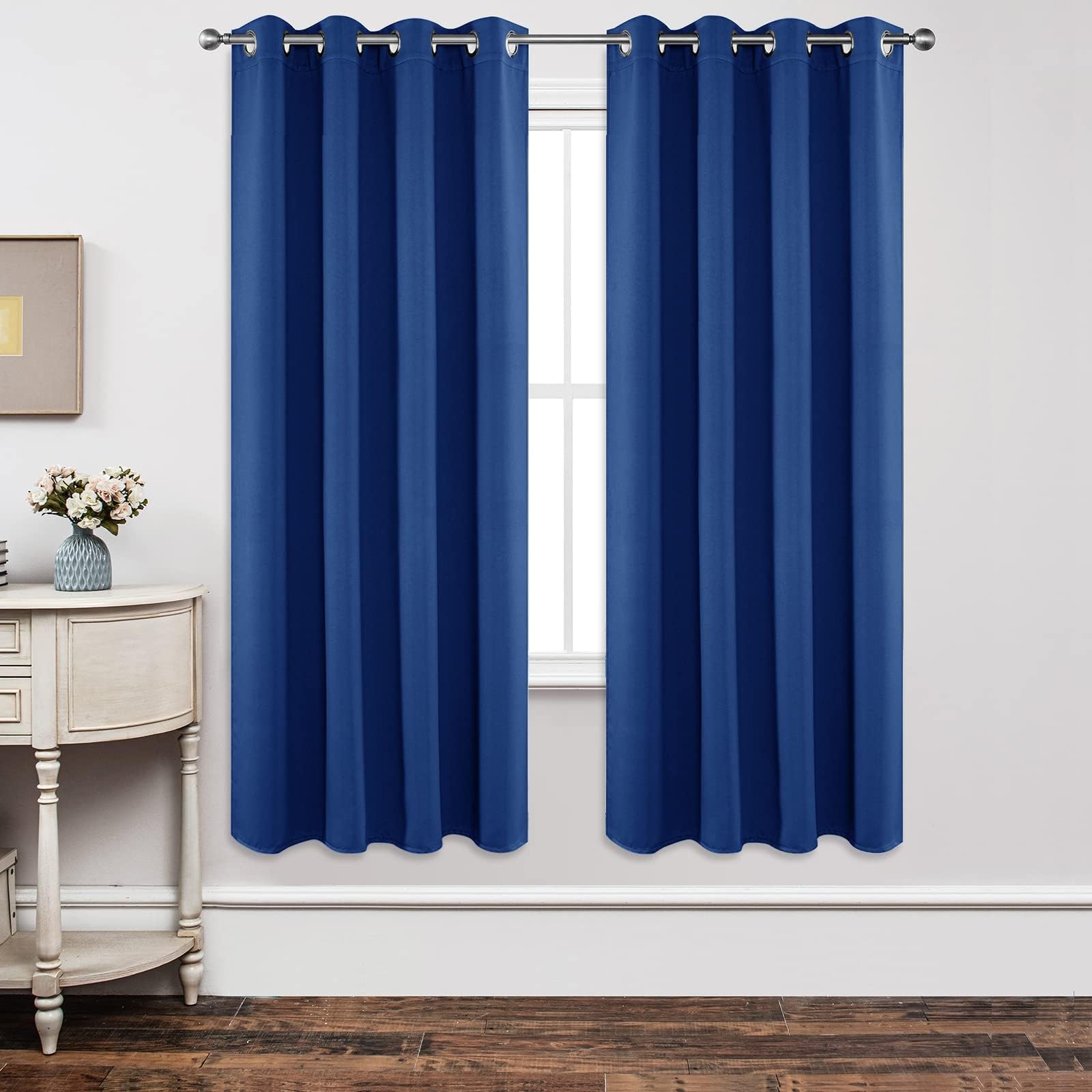 Joydeco Tende Oscuranti per Interni 2 Pezzi L 140 x A 175, Tende Termiche con Occhielli Blu Reale per Soggiorno Moderne, Cameretta Bambini, Camera