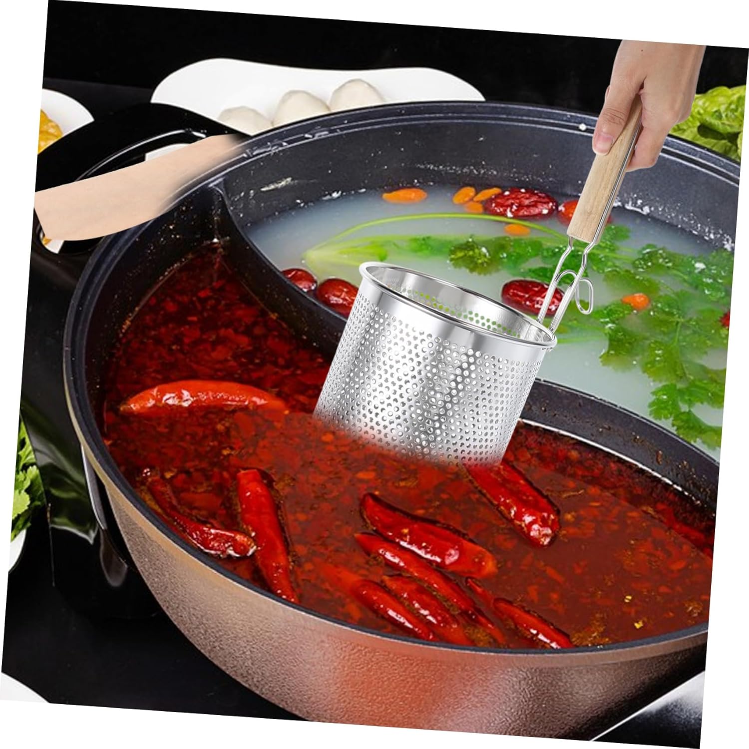 GLEAVI 1Pc Stainless Steel Colander Scoop Mesh Strainer for Noodles Pasta Restaurant Cooking Tool Kitchen Utensil with Easy Storage Hook for Frying Draining
