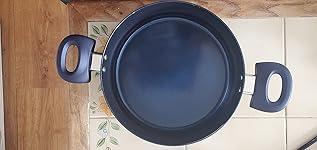 Review Image by Mo Mo