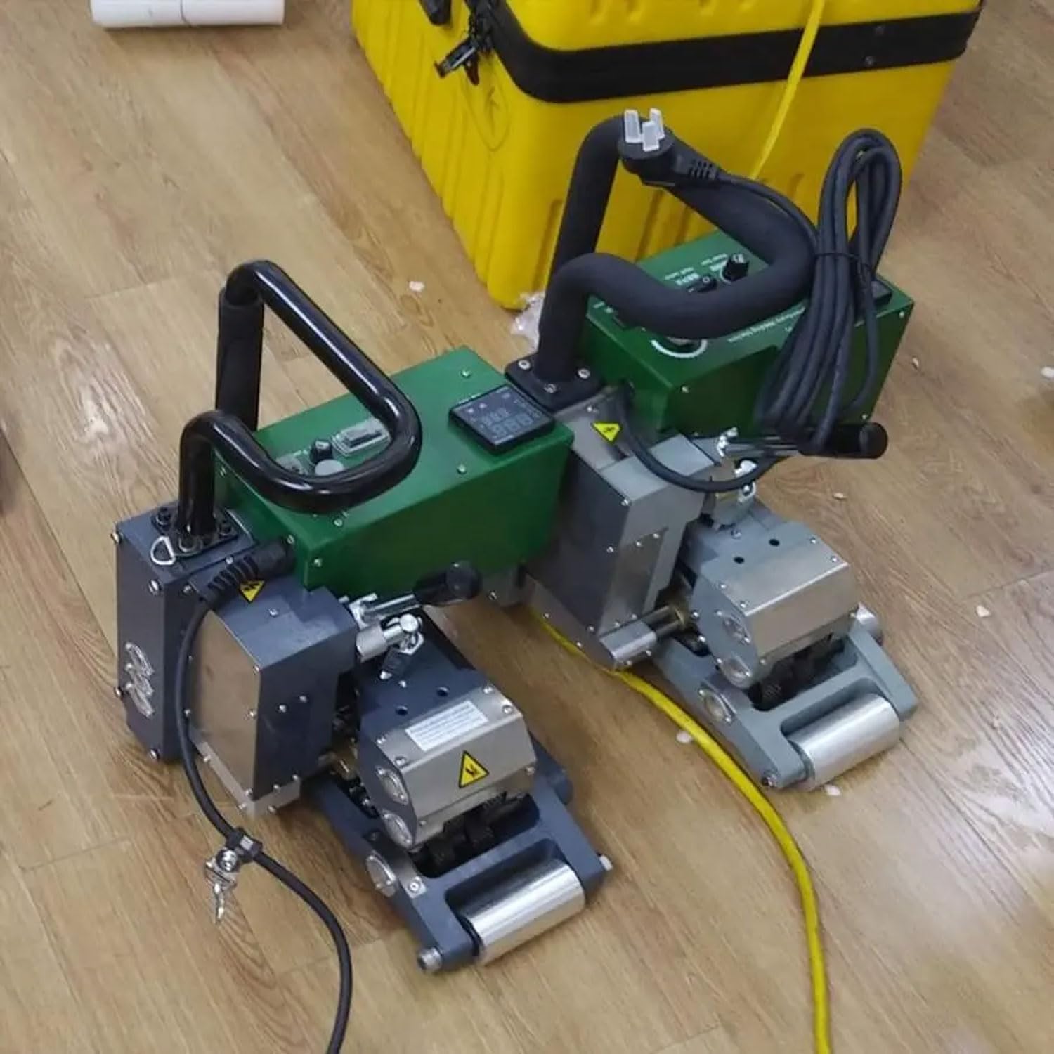 2100W Adjustable Waterproof Geomembrane Welding Machine, HDPE Wedge Welder 0-450℃, Double-Track Anti-Seepage Plate Heat Welding Tool for Durable Seam Construction