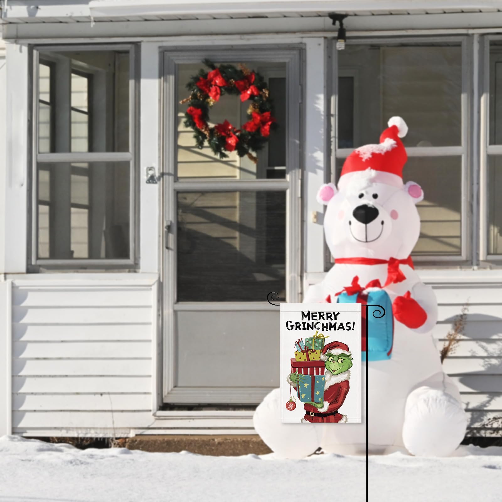 Merry Christmas Garden Flag The Grinch : Amazon.ca: Patio, Lawn