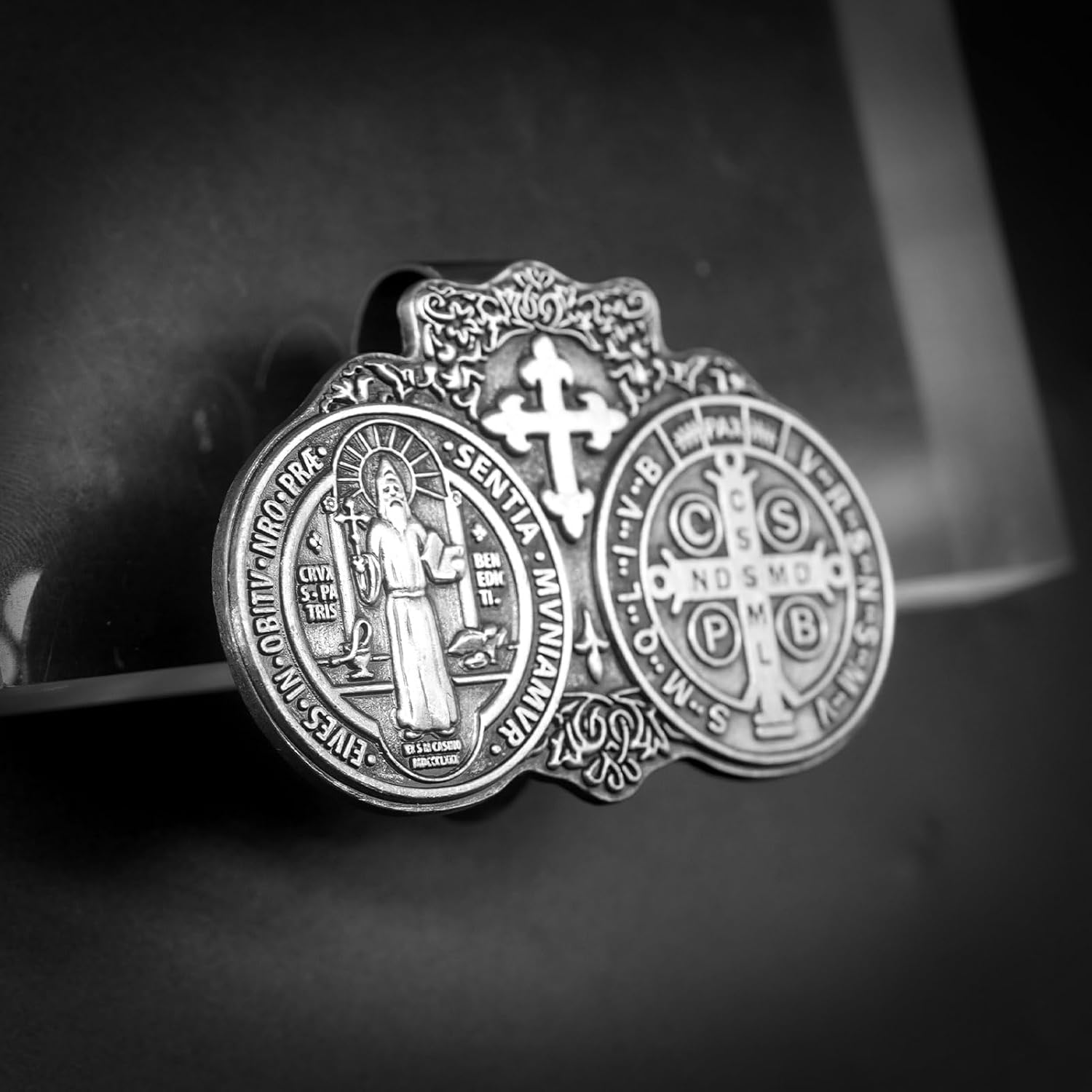 St Benedict Medal for Car Saint Benedict Visor Clip Accessories Bless Driving Safety Religious Gift for Parent, Family, Friend, Driver (1) - Image 2