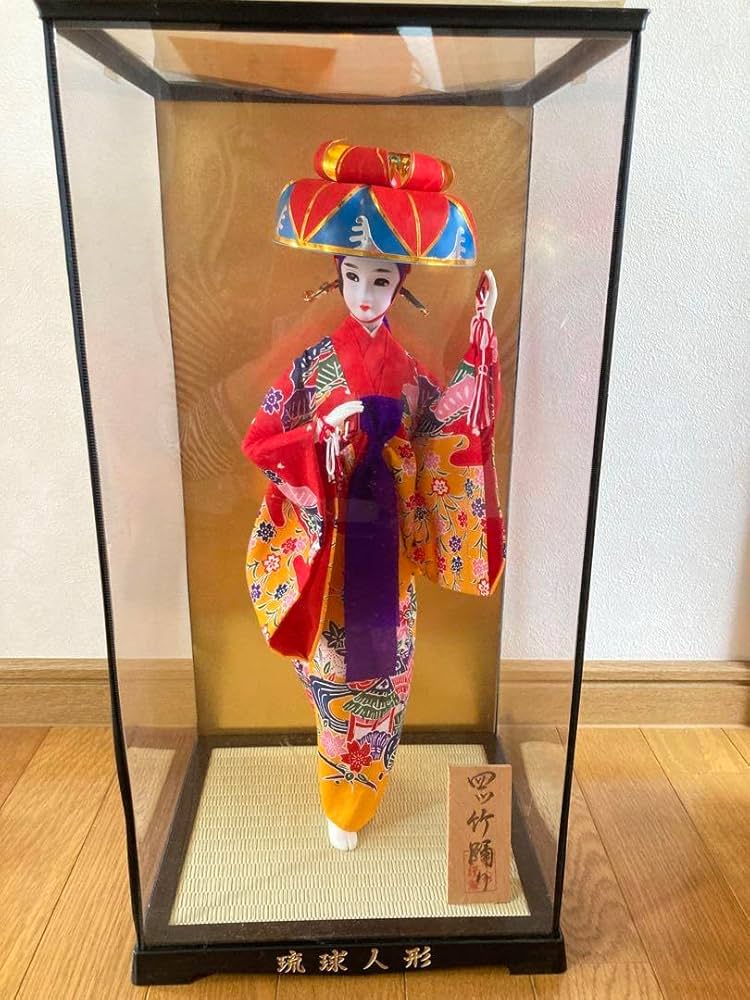 琉球人形 Amazon | 琉球人形 沖縄 四ツ竹踊り プラケース入り レトロ 人形