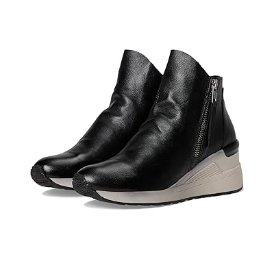 Eric Michael Nancy Women