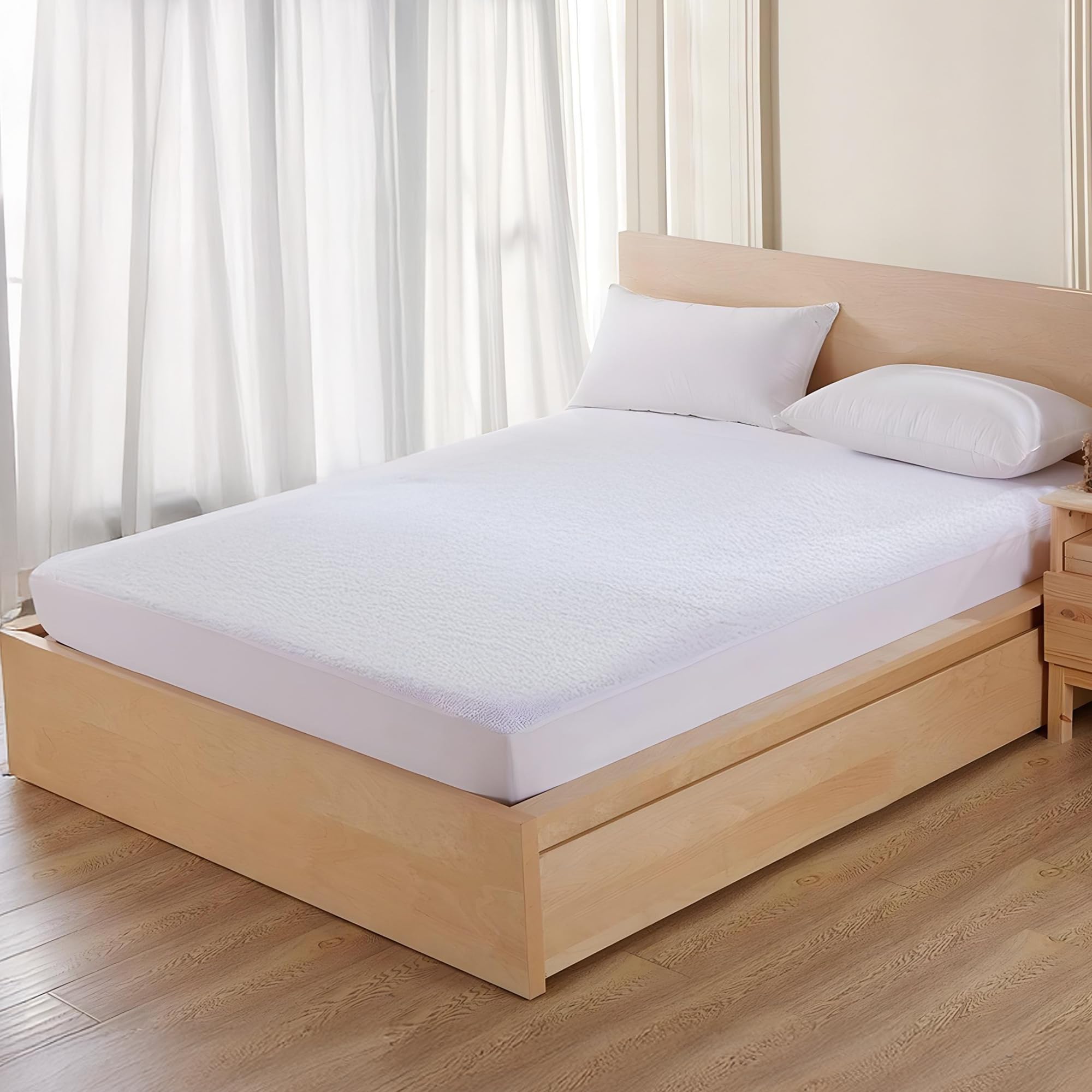Oliver Bedding King Size Waterproof Mattress Protector (200x150 cm), Terry Towel Fitted Cover, Breathable, Deep Fit up to 30cm, Anti-Allergy & Bed Bug Protection