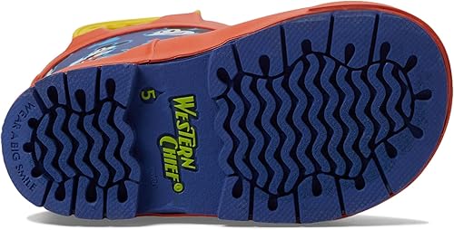 Miniatura 3 de Western Chief Botas de lluvia Mickey Musketeer para niños pequeños y niños pequeños, suela hecha a mano con tracción, estilo de meter y punta redonda