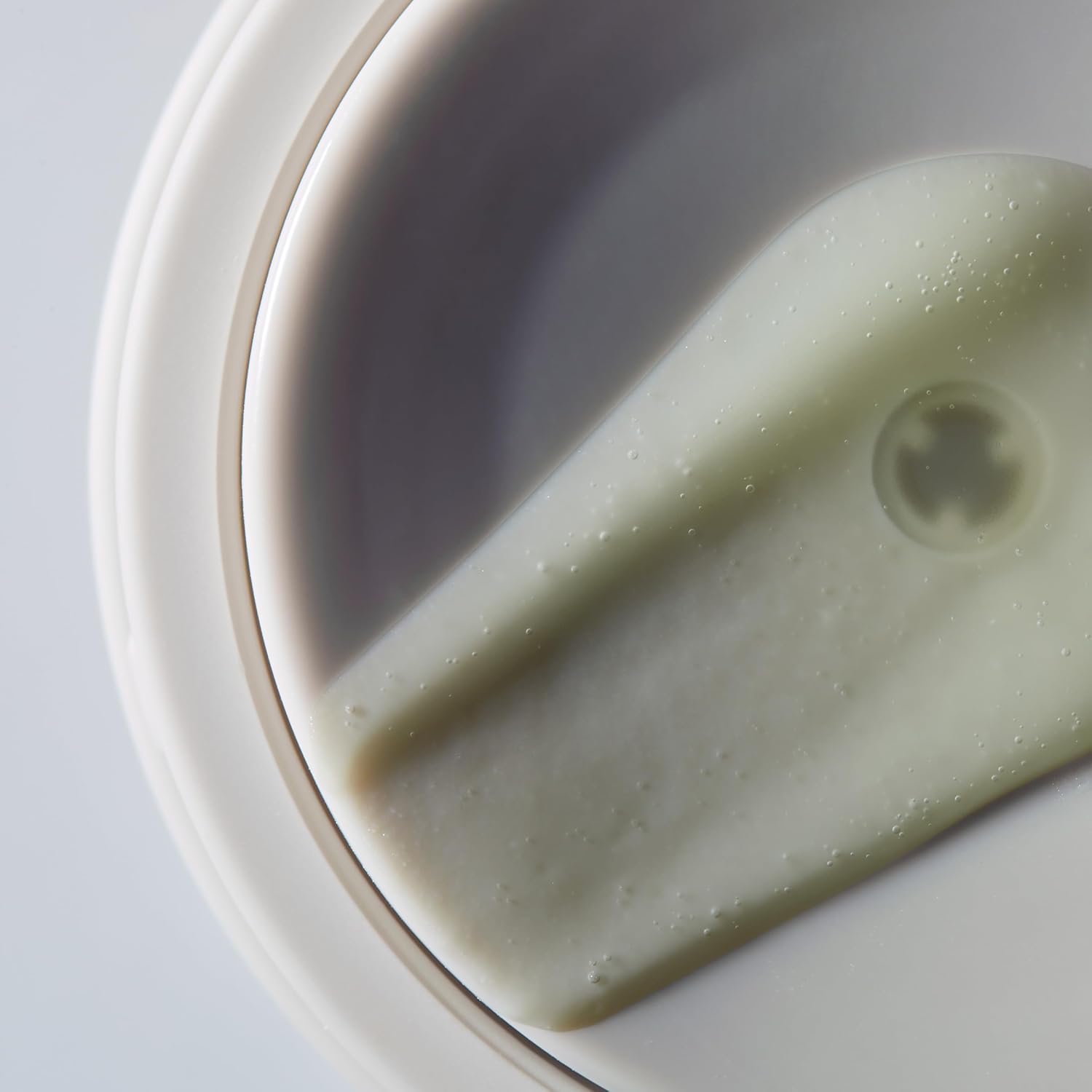 Dr. Diamond's Metacine InstaFacial Emulsion Retinopro Growth Factor Night Cream | Retinoid & Growth-Factor Complex with Niacinamide, Peptides & HA for Resurfacing, Skin Renewal & Hydration, 1.7 oz - Image 7