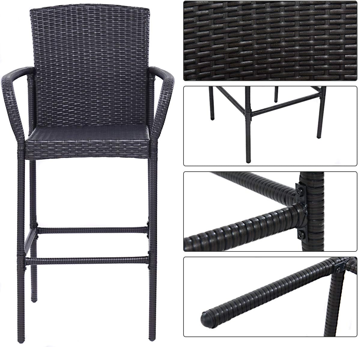 De cerca view of Tangkula bar stool construction details, showing wicker weave, steel frame, and footrest connection