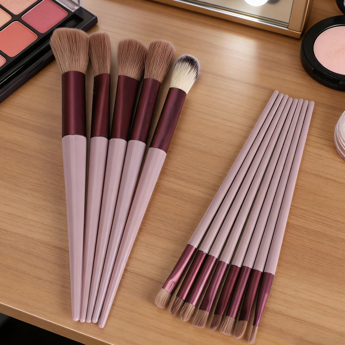 13-Piece Professional Makeup Brush Set with Soft Bristles for Face, Eyeshadow, Foundation, Blush, Hypoallergenic, Portable Pouch, Ideal for Beginners and Travel (Brown)