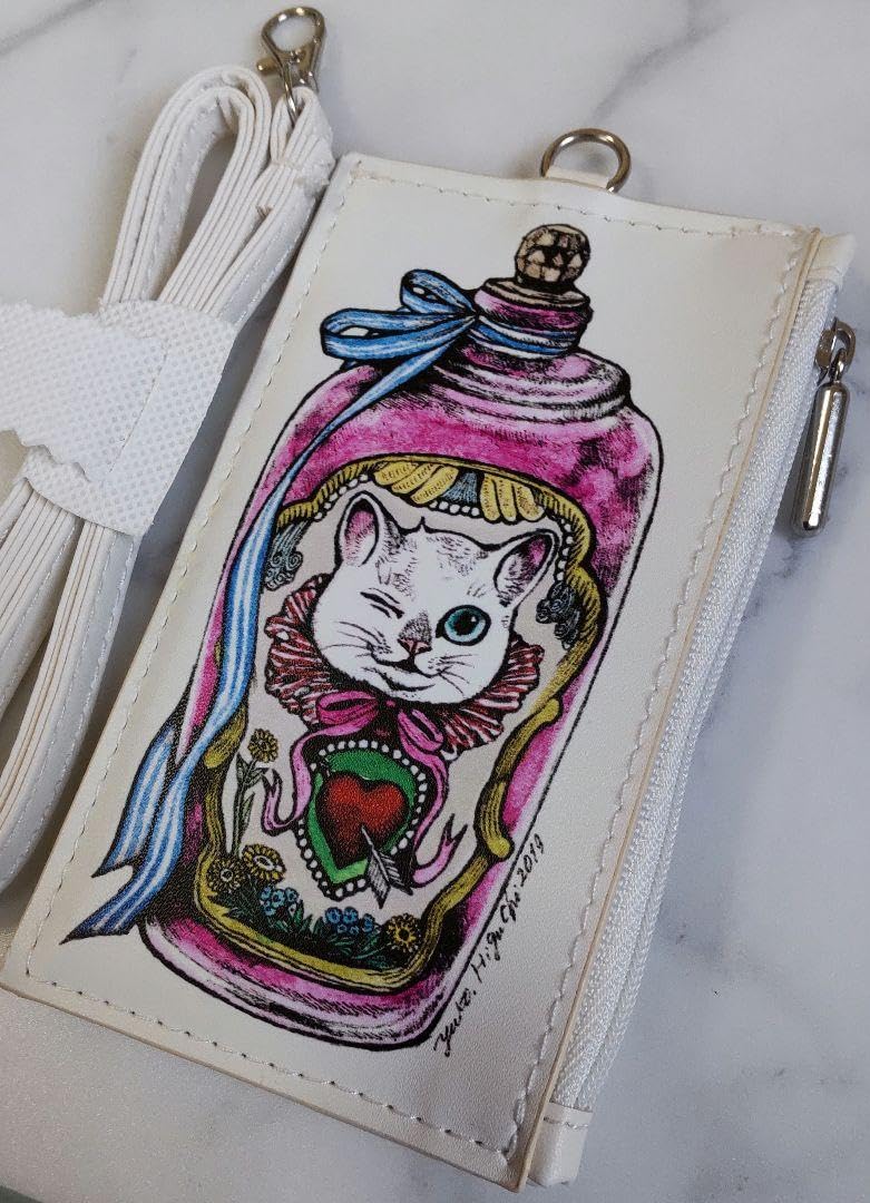 ヒグチユウコ　バッグとパスケース Amazon.co.jp: ヒグチユウコ ELT ポーチ＋パスケース : ファッション