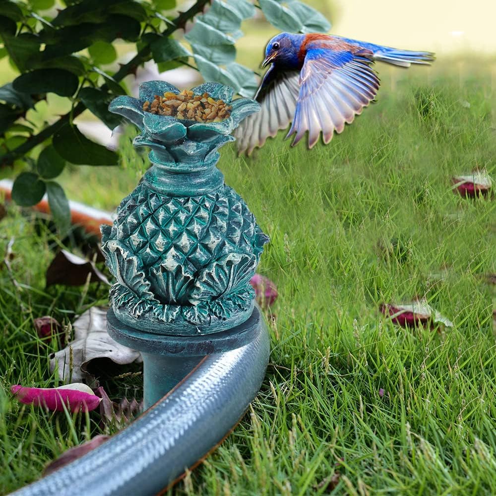 Hose Guides for Garden, 3Pcs Garden Hose Guide Stake Decorative with Roller, Hose Guide Spike Plant Protector Lawn Hose Support Spikes for Outside Lawn Yard(frogs, owl, pineapple)