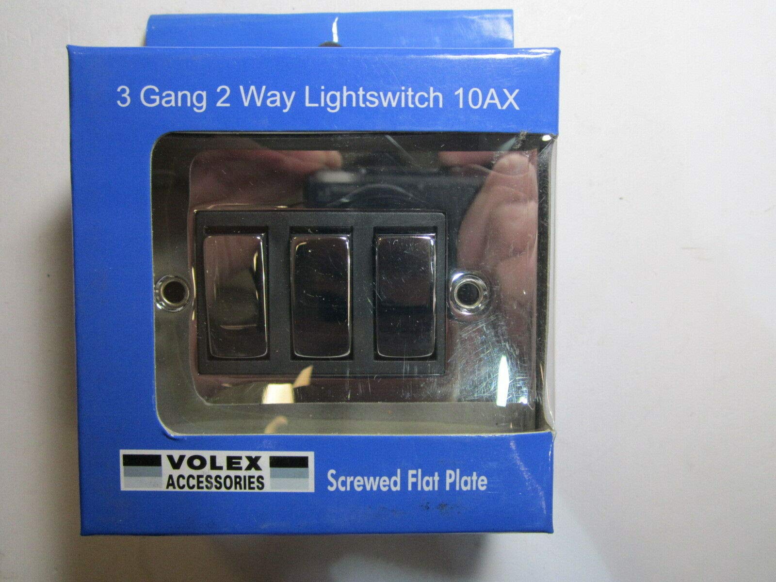 Replacement for Volex 3 Gang 2 Way Lightswitch 10AX Black Interior Polished Chrome Flat Plate