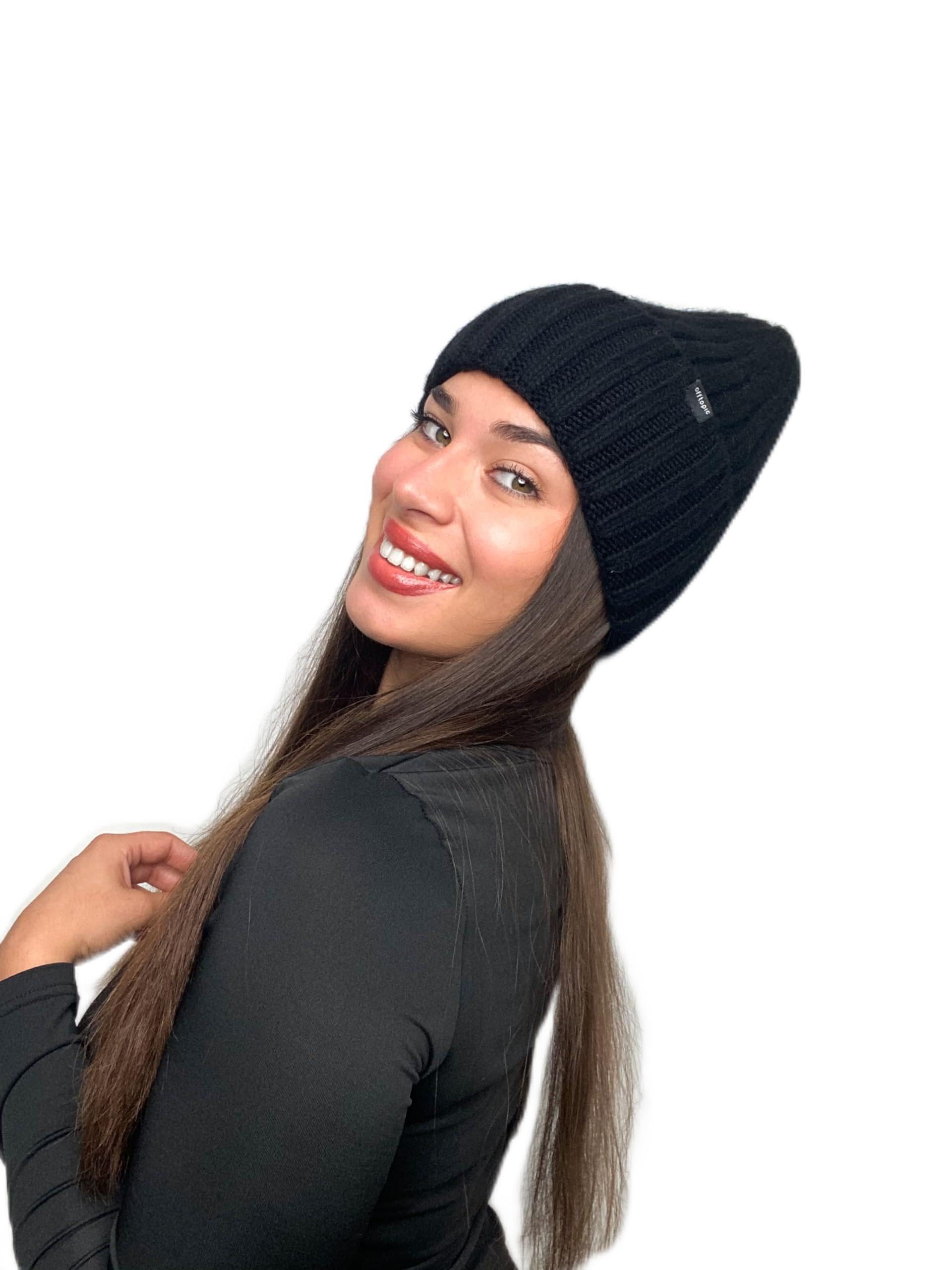 Offtopic® Cappello Invernale Donna Cashmere e Interno 100% Seta per Capelli Sempre in Ordine | Berretto Cuffia Anticrespo | Elegante Idea Regalo Unica