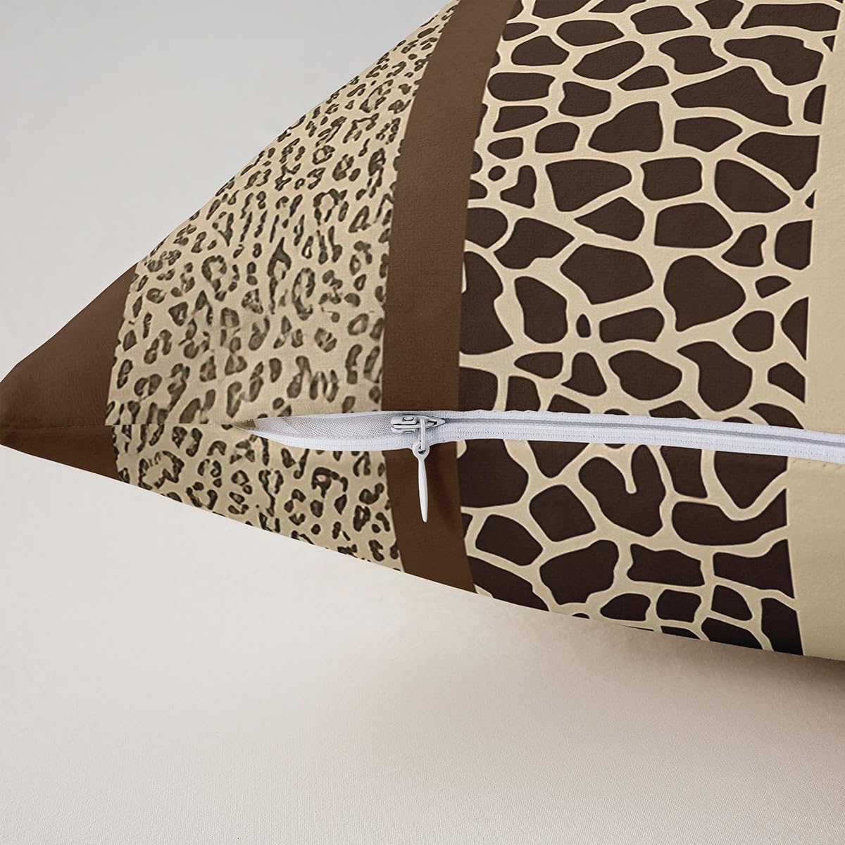 Feelyou Set of 2 Leopard Print Throw Pillow Covers,Cheetah Strip Lines Cushion Case for Home Living Room Decor, Reversible Safari Animal Modern Art Decorative Throw Cushion Case, 22x22 Inches
