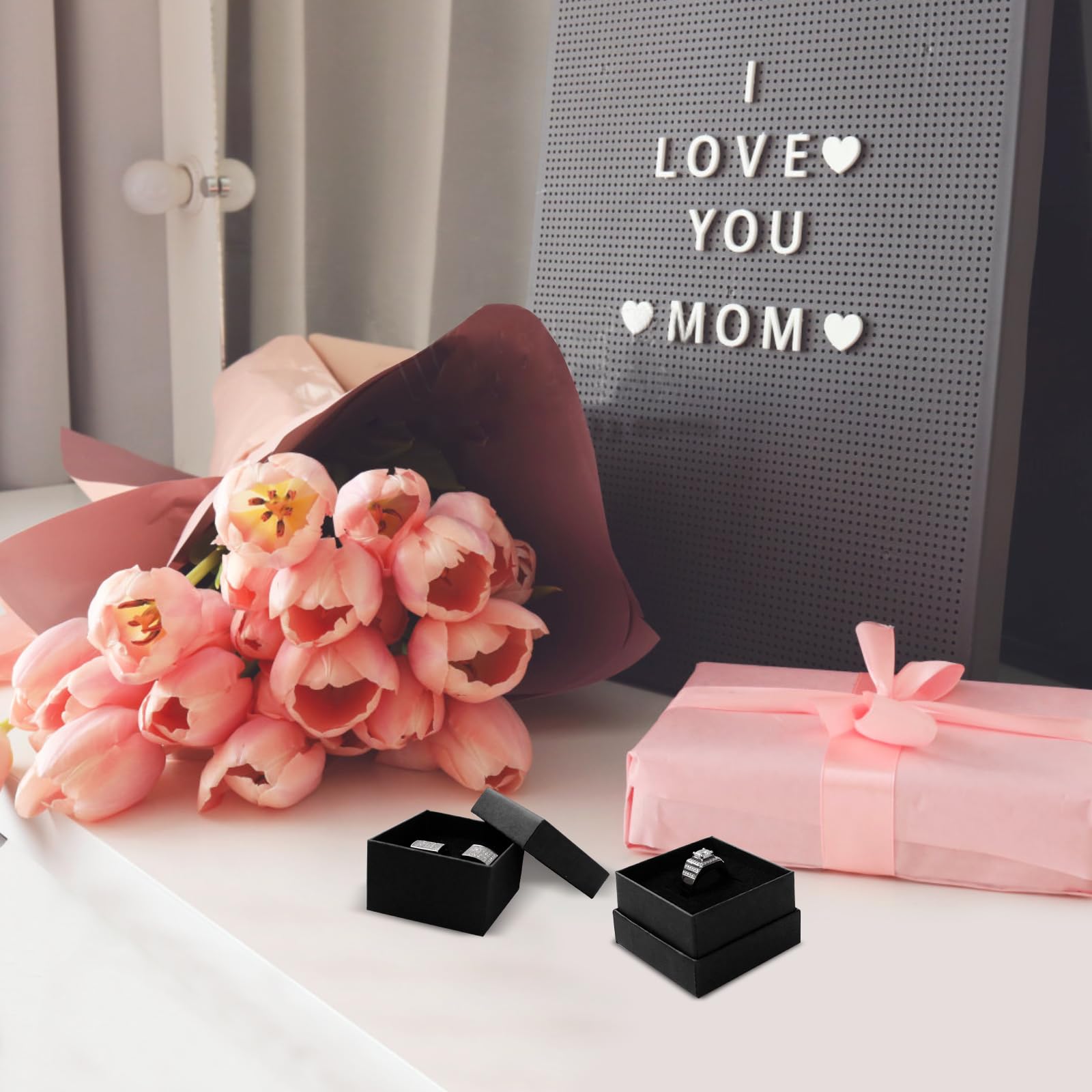 Lot de 330 boîtes cadeaux à bijoux noires 5,1 x 5,1 x 3,1 cm avec coussins en mousse - Petites boîtes cadeaux en carton pour exposer des bijoux, bagues, boucles d'oreilles, colliers et