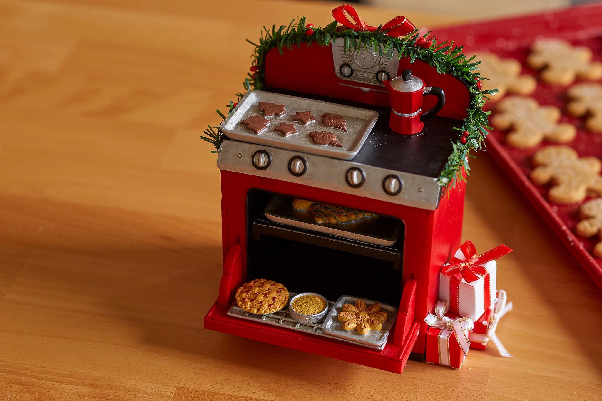Amazon.com: Department 56 Possible Dreams Bon Appetit Santa Baking
