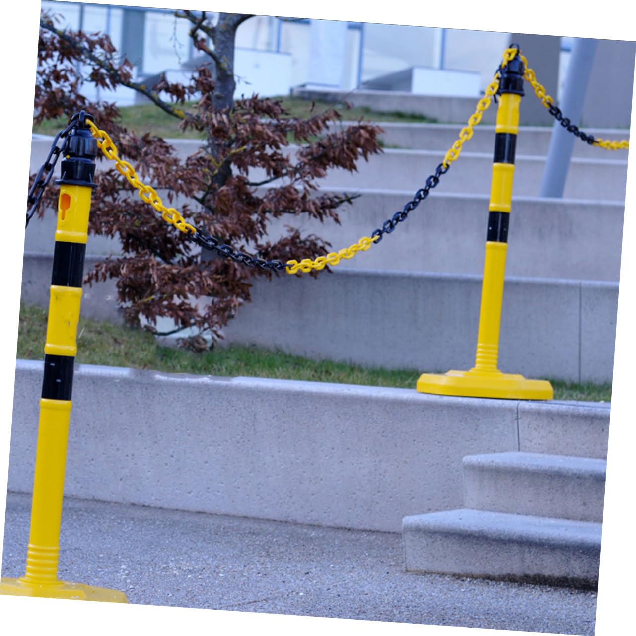 KICHOUSE 2pcs Protective Chain Decorative Safety Security Chain Barrier Chain Safety Chain Plastic Chain Links Chain Barrier Links Barricade Chain Caution Security Chain Crowd Control Chain