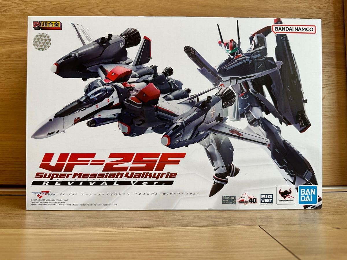 Amazon.co.jp: DX超合金 VF-25F スーパーメサイアバルキリー 早乙女