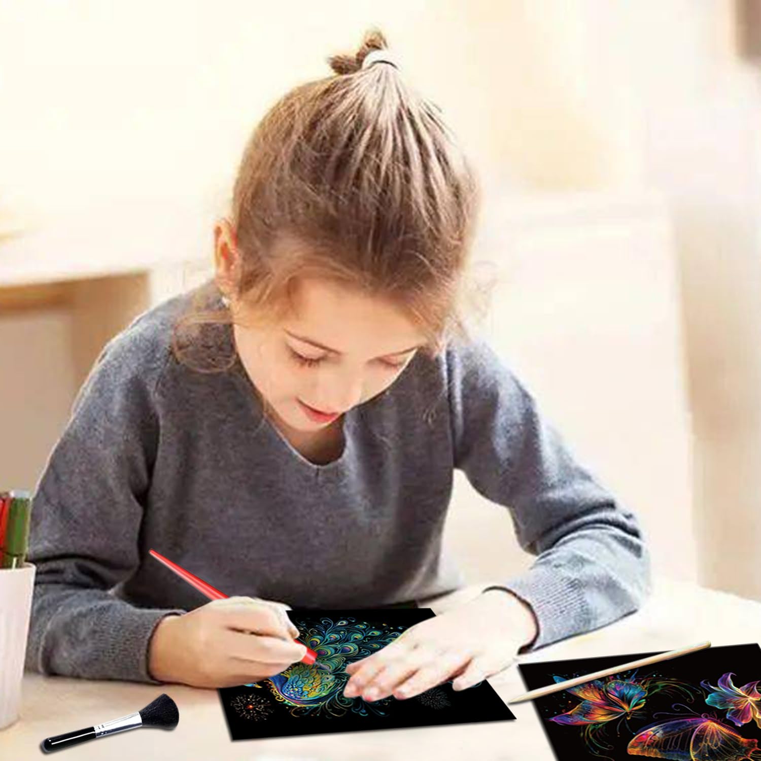 Georgie Porgy Zestaw obrazków do zdrapywania dla dzieci i dorosłych, Magic Rainbow A4, papier do zdrapywania na Boże Narodzenie, urodziny, z zestawem narzędzi do zdrapywania (świecący w nocy motyl +