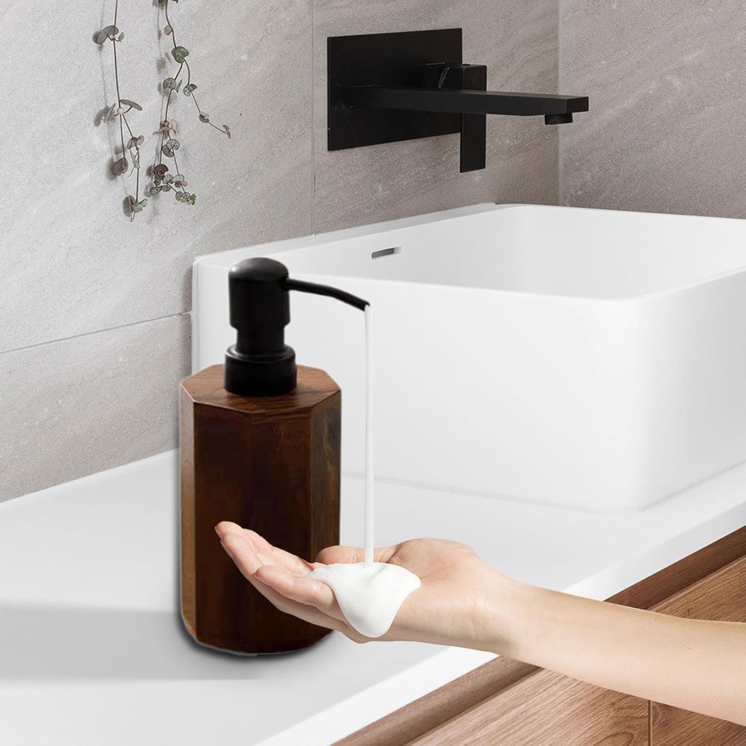 Soap Dispenser for Bathroom Lotion Dispenser Empty Bathroom Accessories Practical Dish Soap Bottle Pump for Home Kitchen Travel Aesthetic Kitchen Decor(Octagonal-400ml)