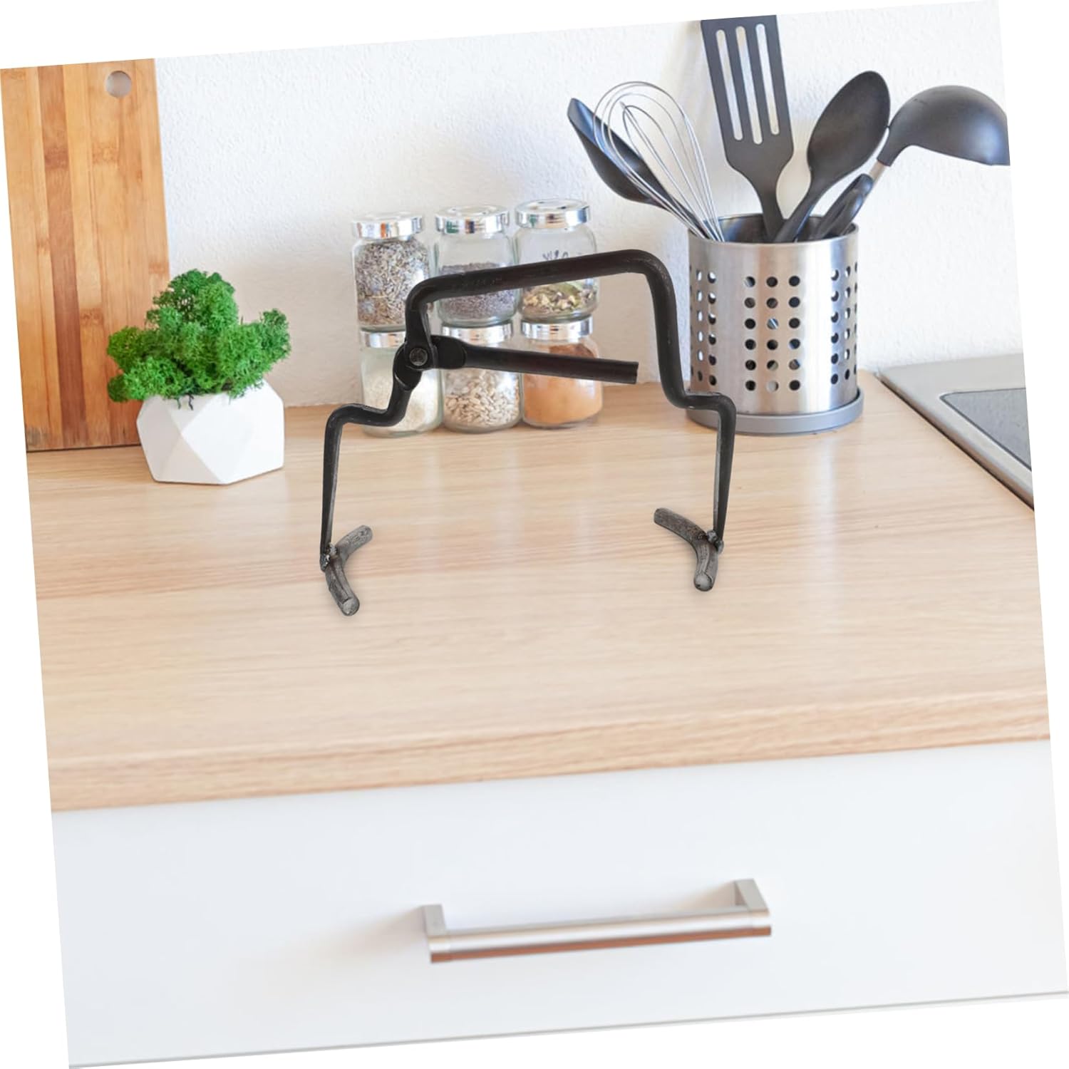 KICHOUSE Sturdy Iron Scalding Clamp Bowl Clip Pot Holder for Clay Pots Saucepan Gripper Heat Insulation Lifter Kitchen Accessory