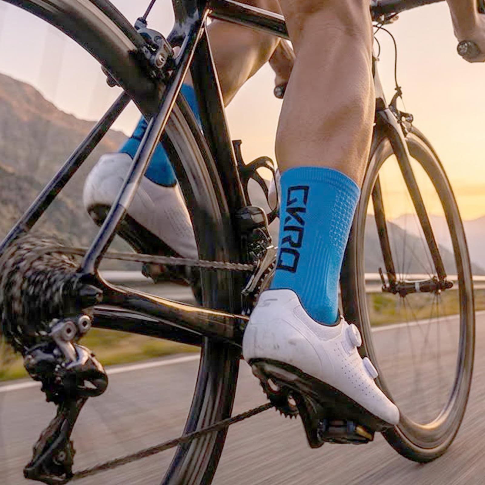 Calcetines de Ciclismo, Pack de 4 Pares, Transpirables con Compresión, Unisex Hombres Mujer Calcetines bicicleta hombre Mtb calcetines crossfit hombre running para correr futbol