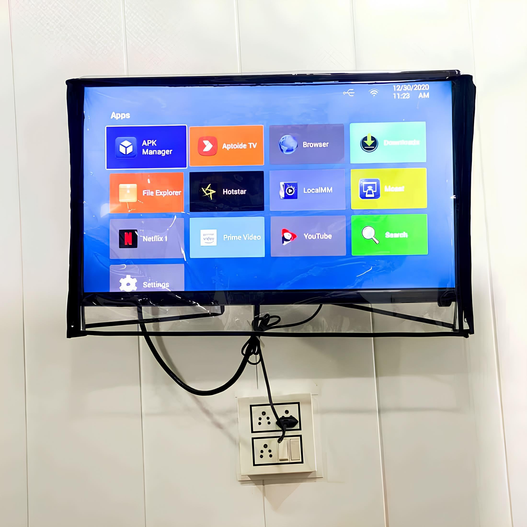 FLIPSO Transparent 32 inch LED/LCD TV Cover with Zip closure | Dust & Waterproof TV Protector Cover | Compatible for All Brands 32 inches TV (Clear)-image-31