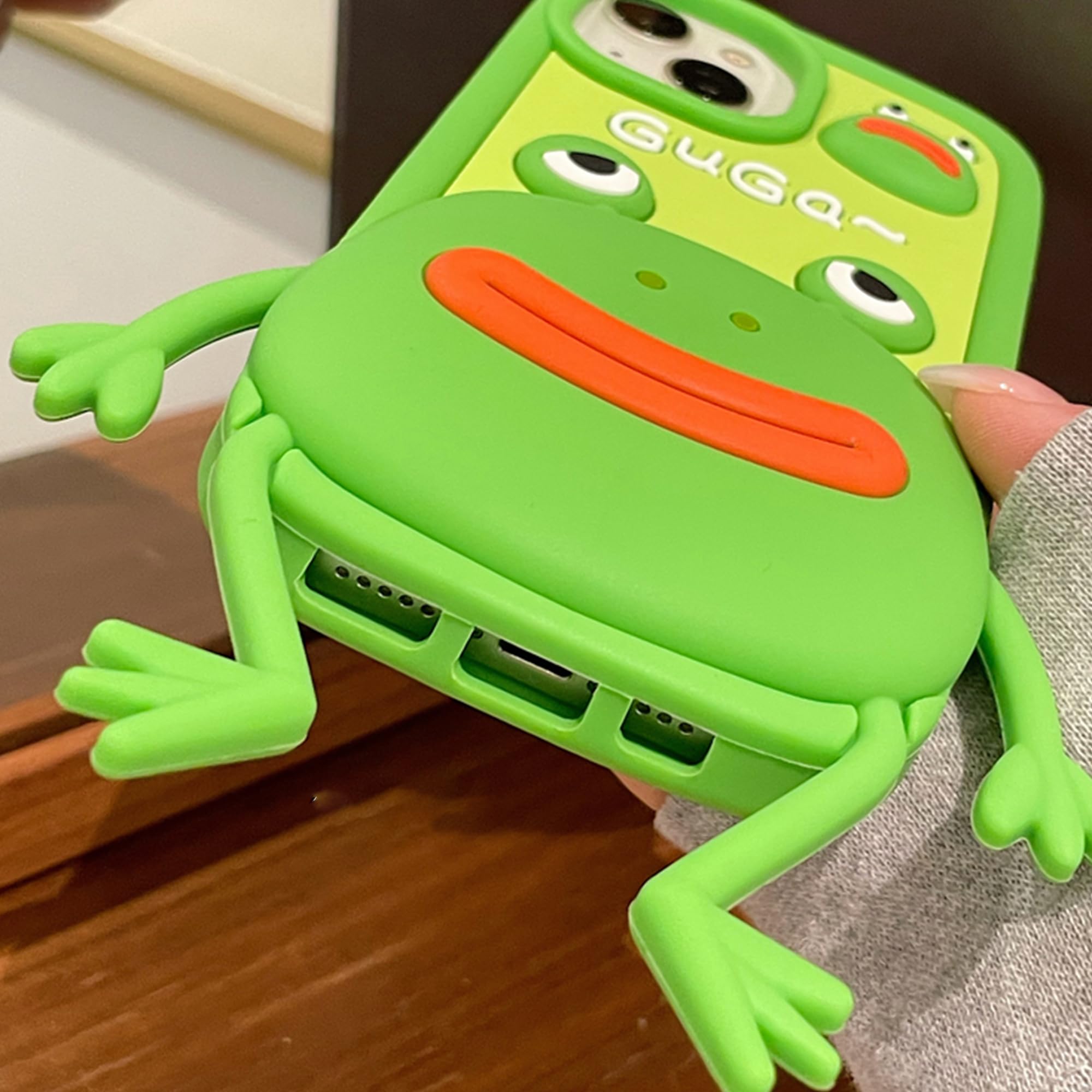 Amazon.com: YWYUHE Funny Frog Phone Case for iPhone 14 Pro, Cute 3D Cartoon  Green Sausage Mouth Frog Phone Case with Foot, Weird Ugly Frog Soft  Silicone Case for Women Girls : Cell
