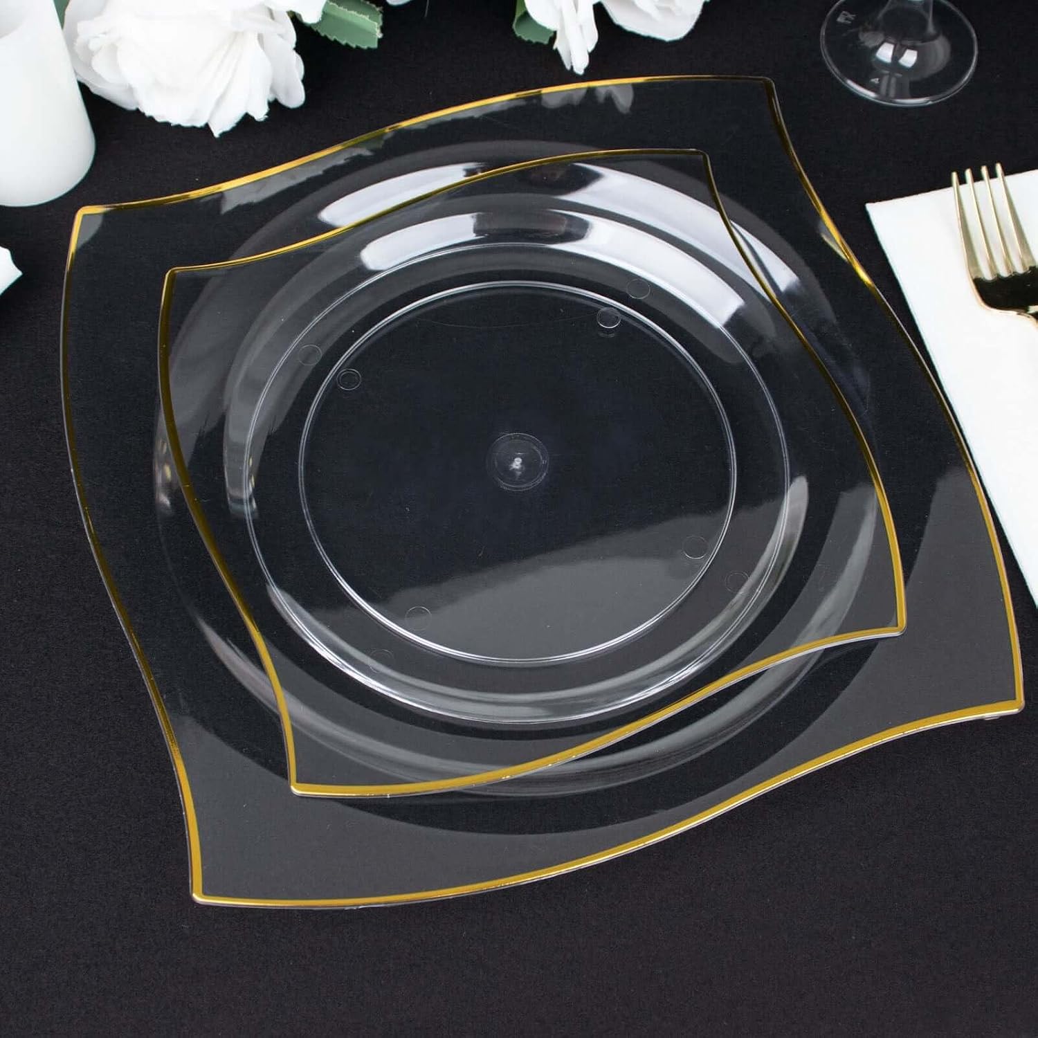 Efavormart 10-Pack 10" Clear and Gold Wavy Rim Square Plastic Dinner Plates, Elegant Disposable Tableware for Birthdays Weddings and Upscale Party Event Dining