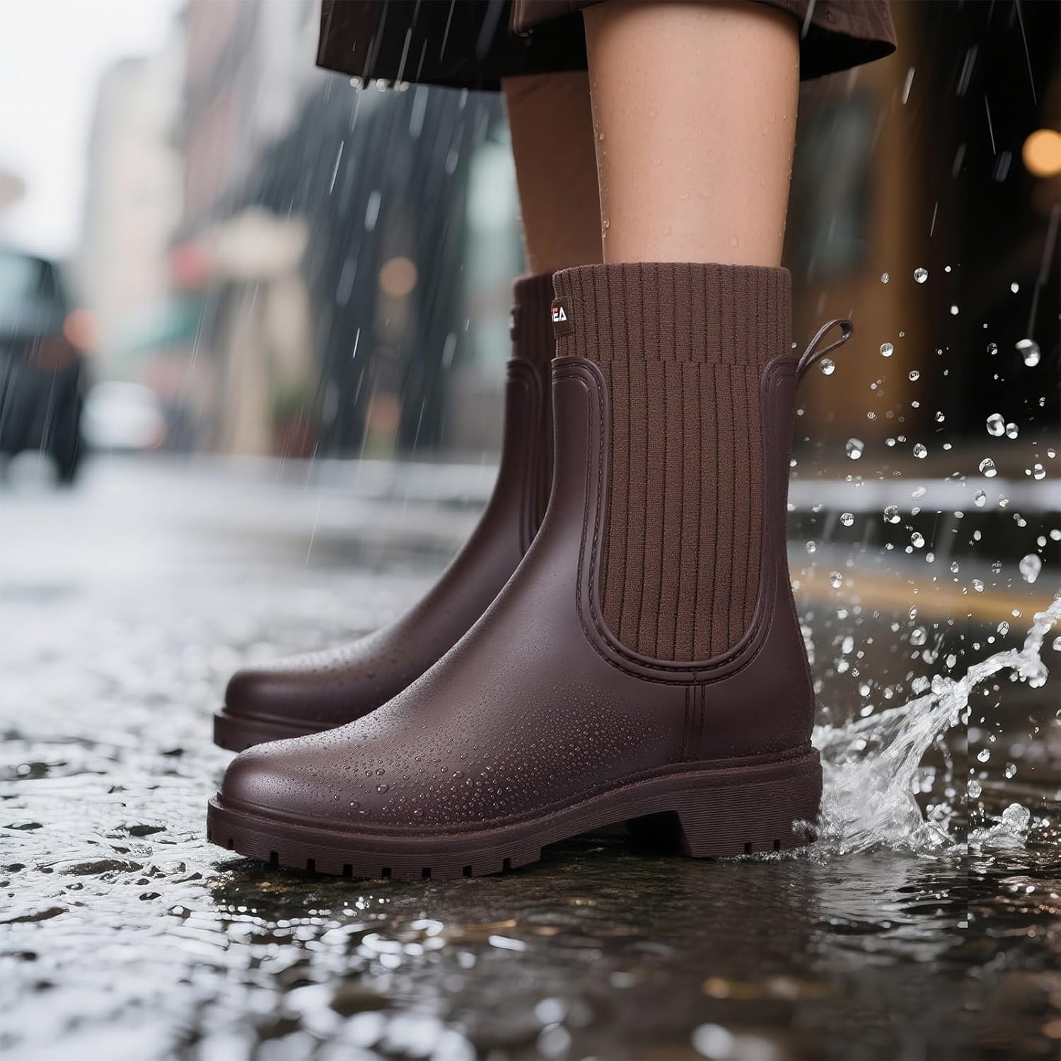 HISEA Short Rain Boots for Women Waterproof Chelsea Boots Rubber Garden Shoes for Ladies with Comfort Insole Lightweight Fashion - Image 2