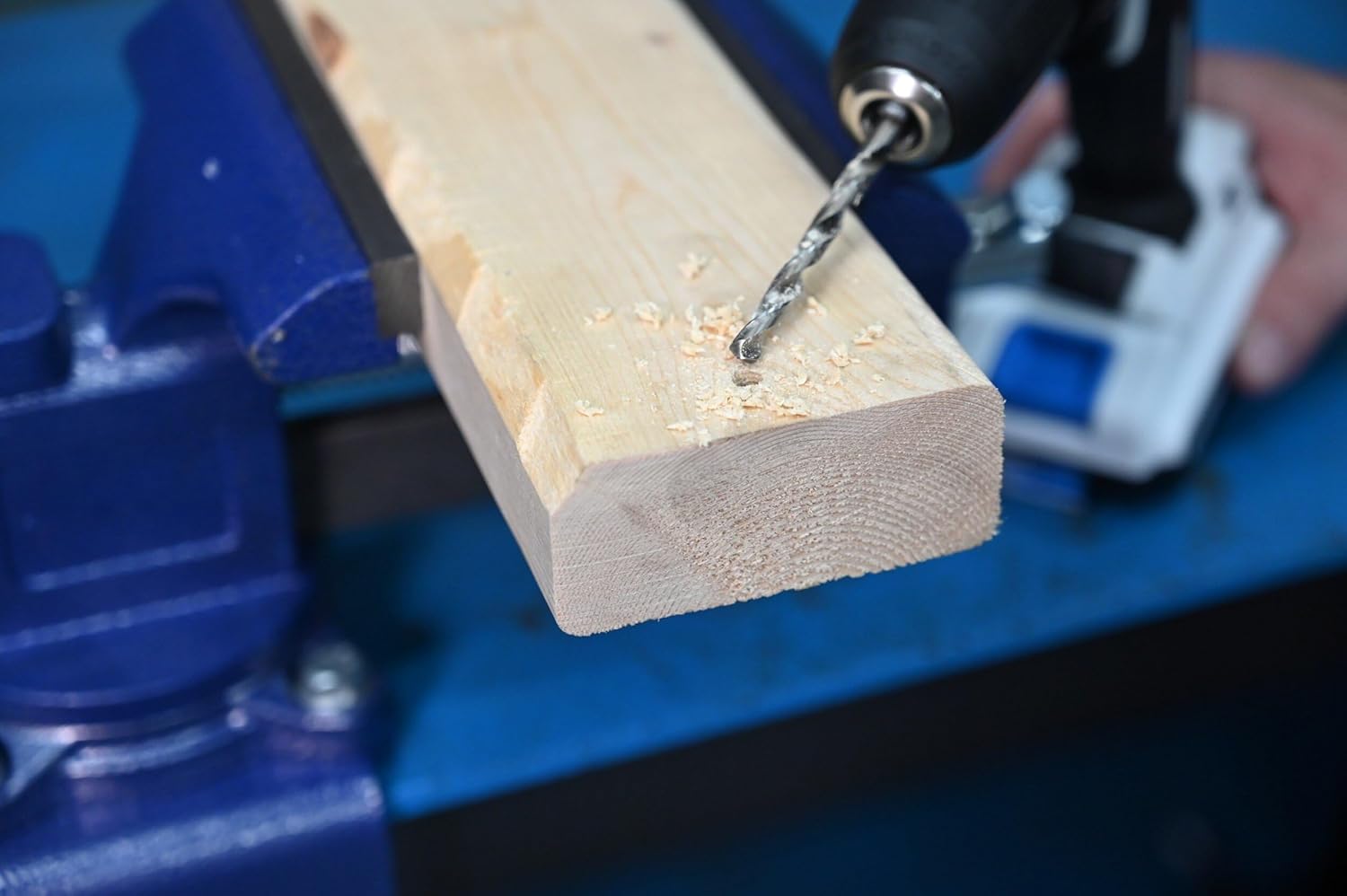 Century Drill & Tool, 11061, 60 PC Set Numbers 1-60,Wire Gauge, Brite Drill Bits for Wood, Metal, and Plastic