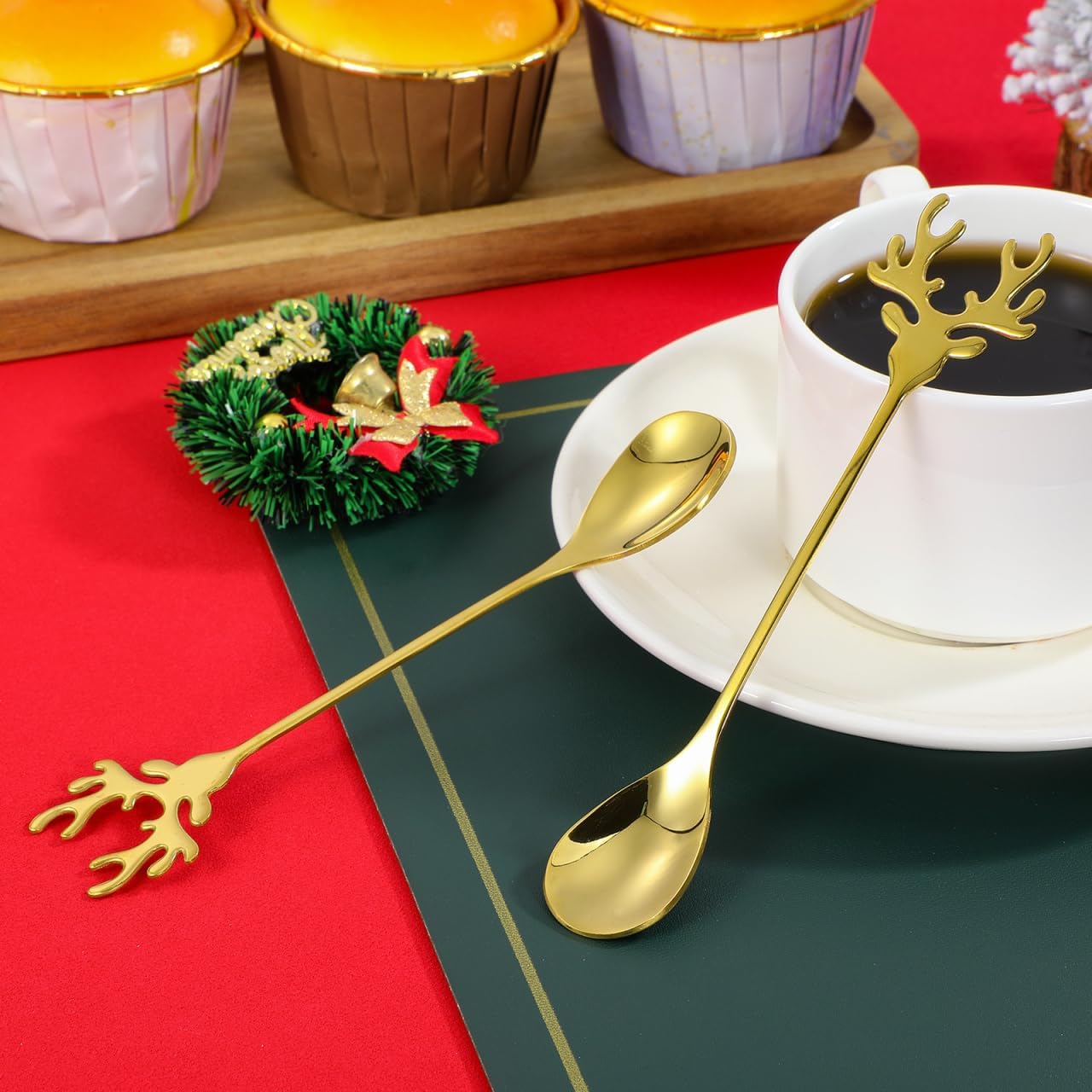 Hemoton 2pcs Coffee Spoons Set Stainless Steel Gold Tea Spoons Stirring Spoons, Teaspoons, Dessert Spoon, Ice Cream Spoon with Reindeer Handle for Stirring, Metal Espresso Spoons 5.5 Inch
