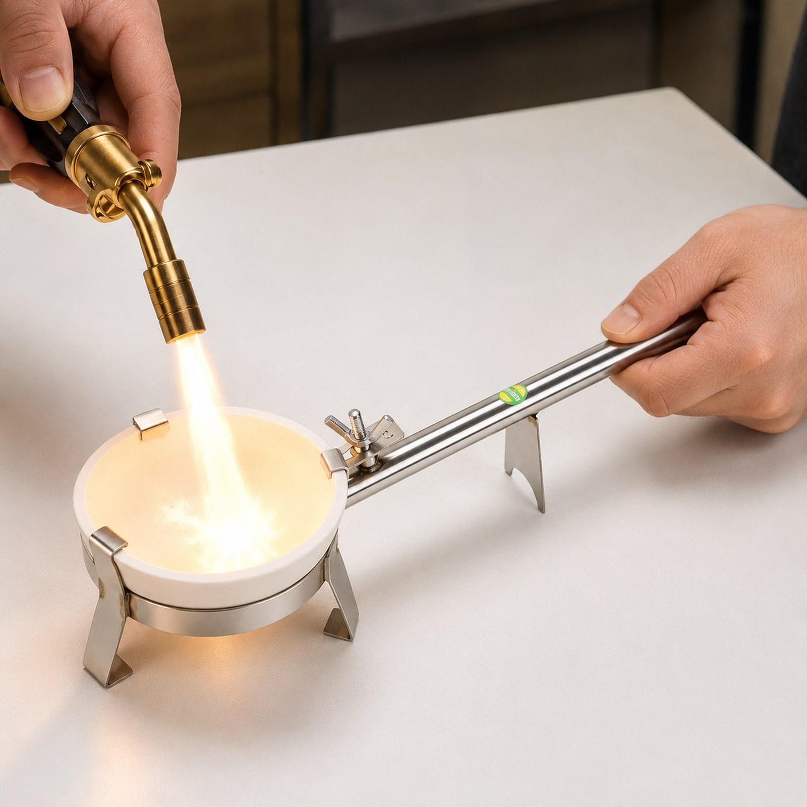 Harilla Pinza per crogiolo per Fusione di Metalli, Strumento Pratico, Professionale, Facile da Usare, Versatile e Portatile per la creazione di Gioielli Fai