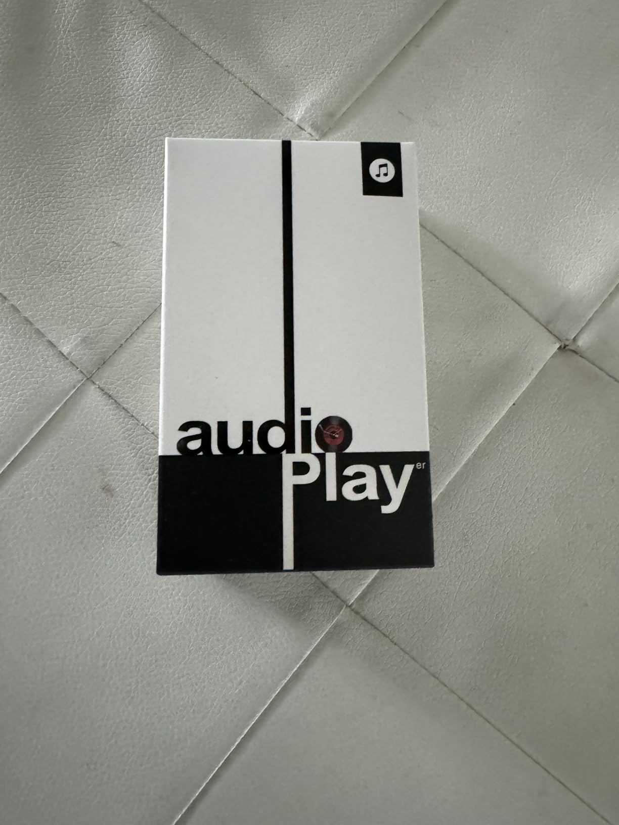 Lecteur MP3 32Go Bluetooth 5.2, Lecteur Musical Portable Avec Haut-Parleur, 1.8 Pouces HiFi