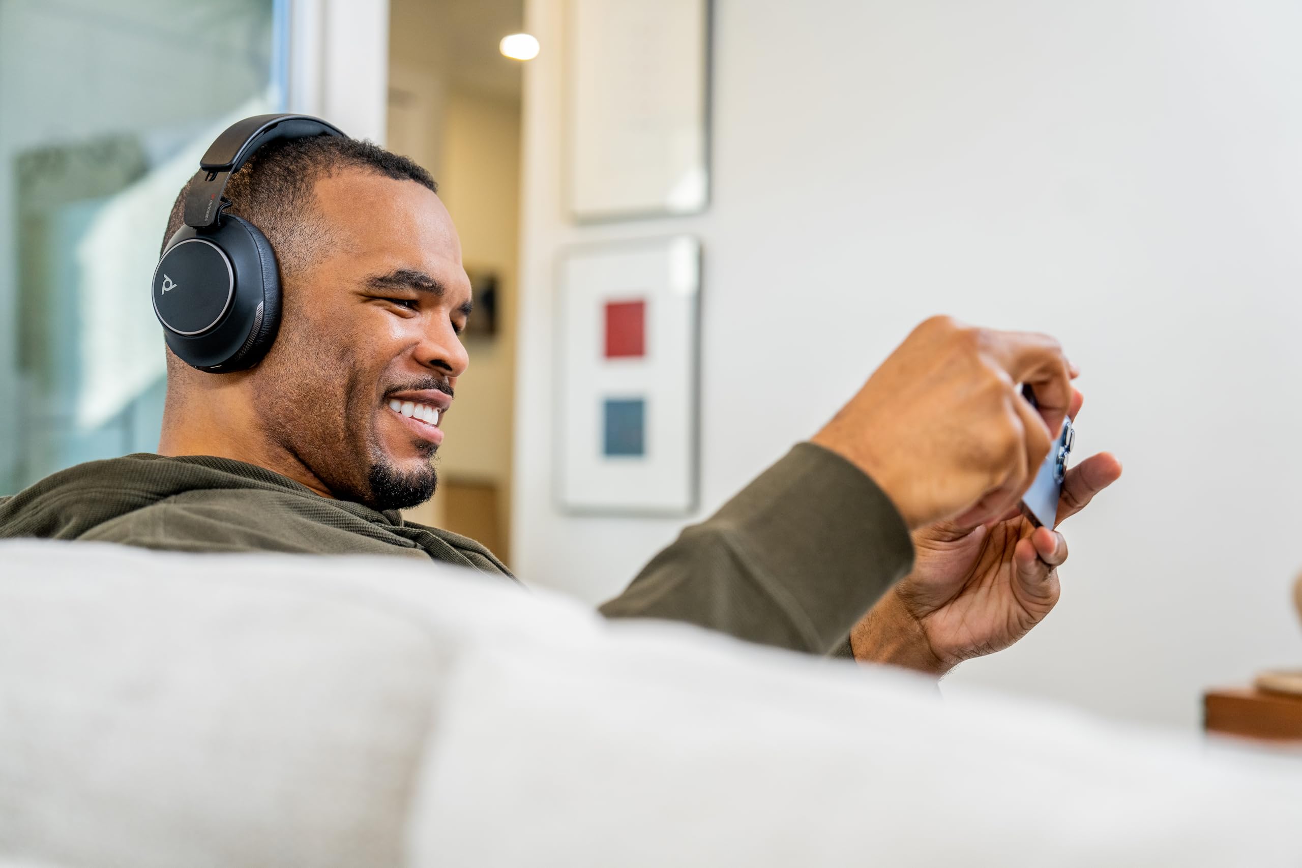 Poly Voyager Surround 80 UC-Bluetooth-Headset (Plantronics) Noise Cancelling-Mikrofone für klare Gespräche –Adaptives ANC–Funktioniert mit iPhone, Android, PC/Mac, Zoom, Microsoft Teams(zertifiziert)