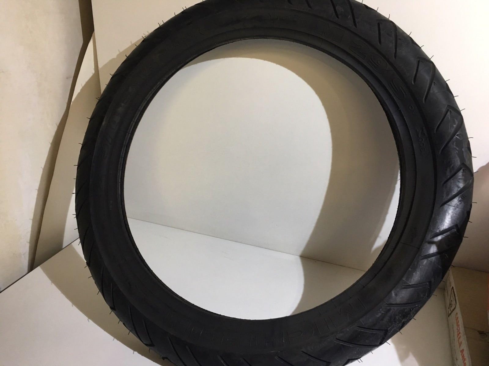 Michelin Tyre M29S 2 1/2 – 16 for Motorbike Scooter Moped