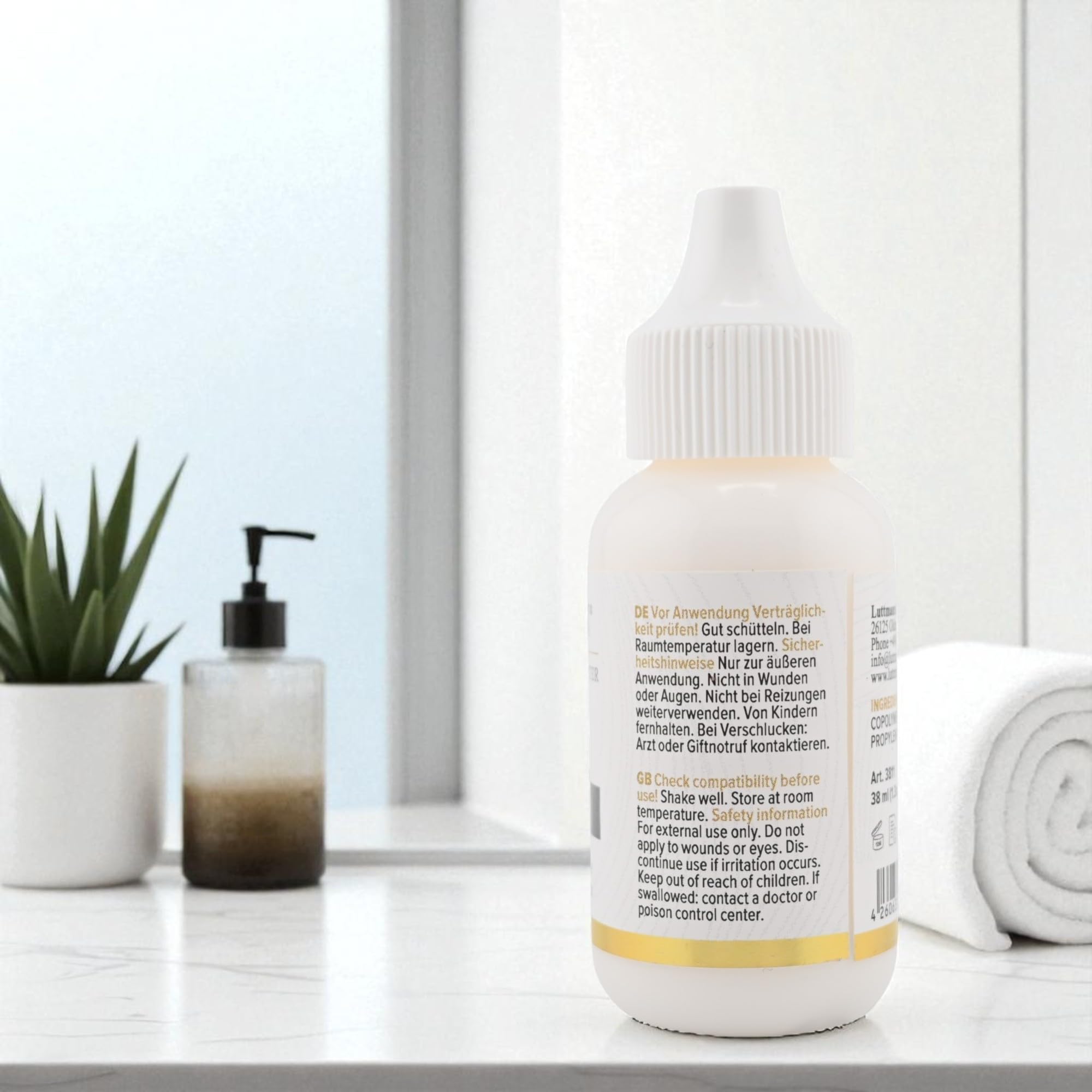 Active Bond 38 ml - La colle à perruque professionnelle avec une tenue maximale pour les Lace Wigs, les toupets, les systèmes capillaires & les postiches - testée dermatologiquement