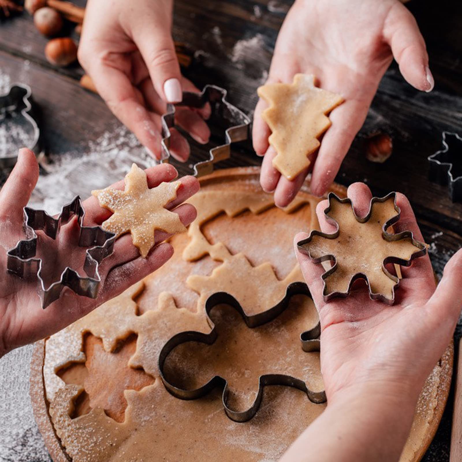 Christmas Cookie Cutter, Set 8 Christmas Biscuit Cutter, Santa, Snowflake, Christmas Tree, Reindeer, Gingerbread Man, Snowman - Image 4