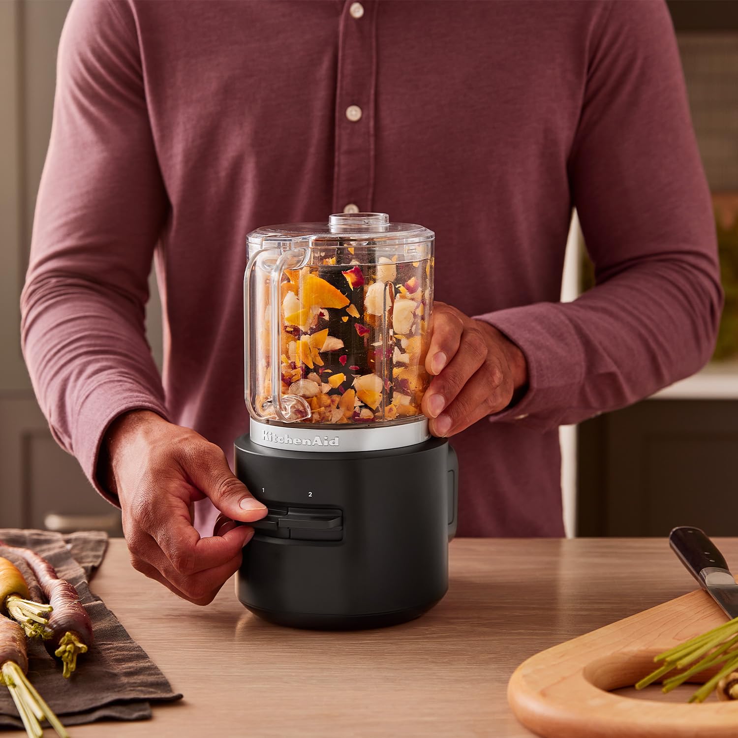 KitchenAid Tritatutto senza fili 1,18L 2 velocità pulse Lama inox frusta 25 minuti Nero Senza batteria