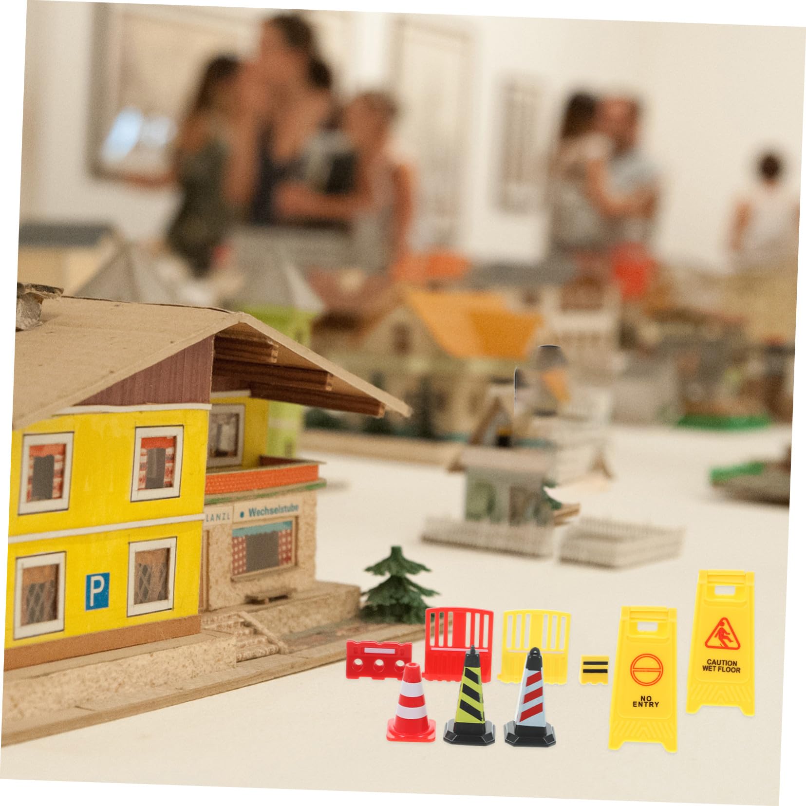 de Panneau de Signalisation Routière Facile à Transporter Ranger Jouet Miniature en Plastique Léger pour la Circulation aux Garçon et Filles
