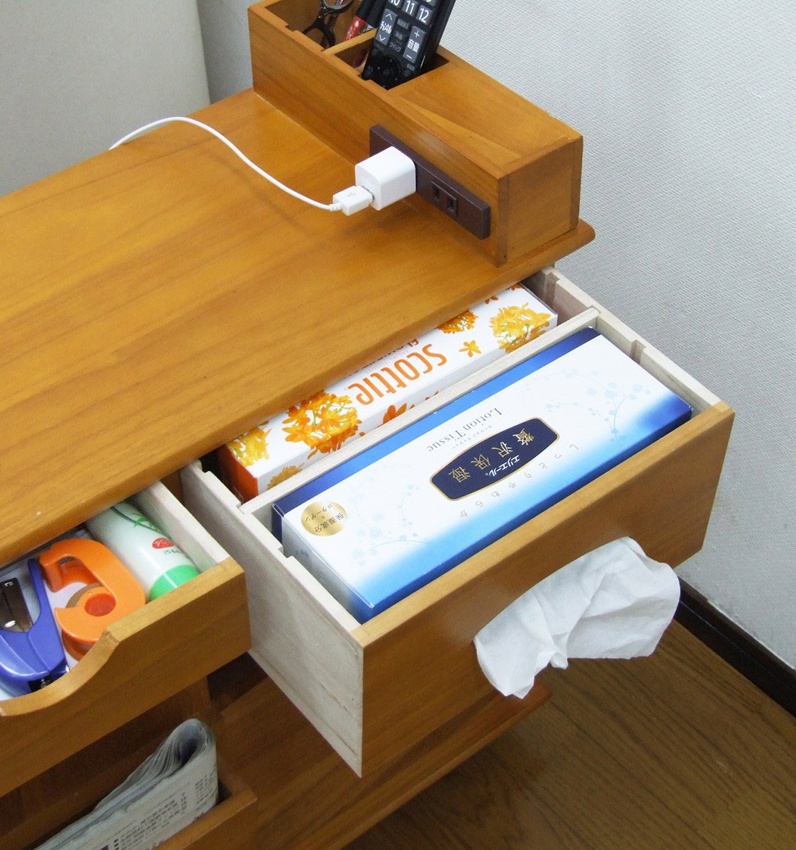 Amazon｜サンゴ クロシオ ソファーサイドすっ桐ナイトワゴン 幅33cm