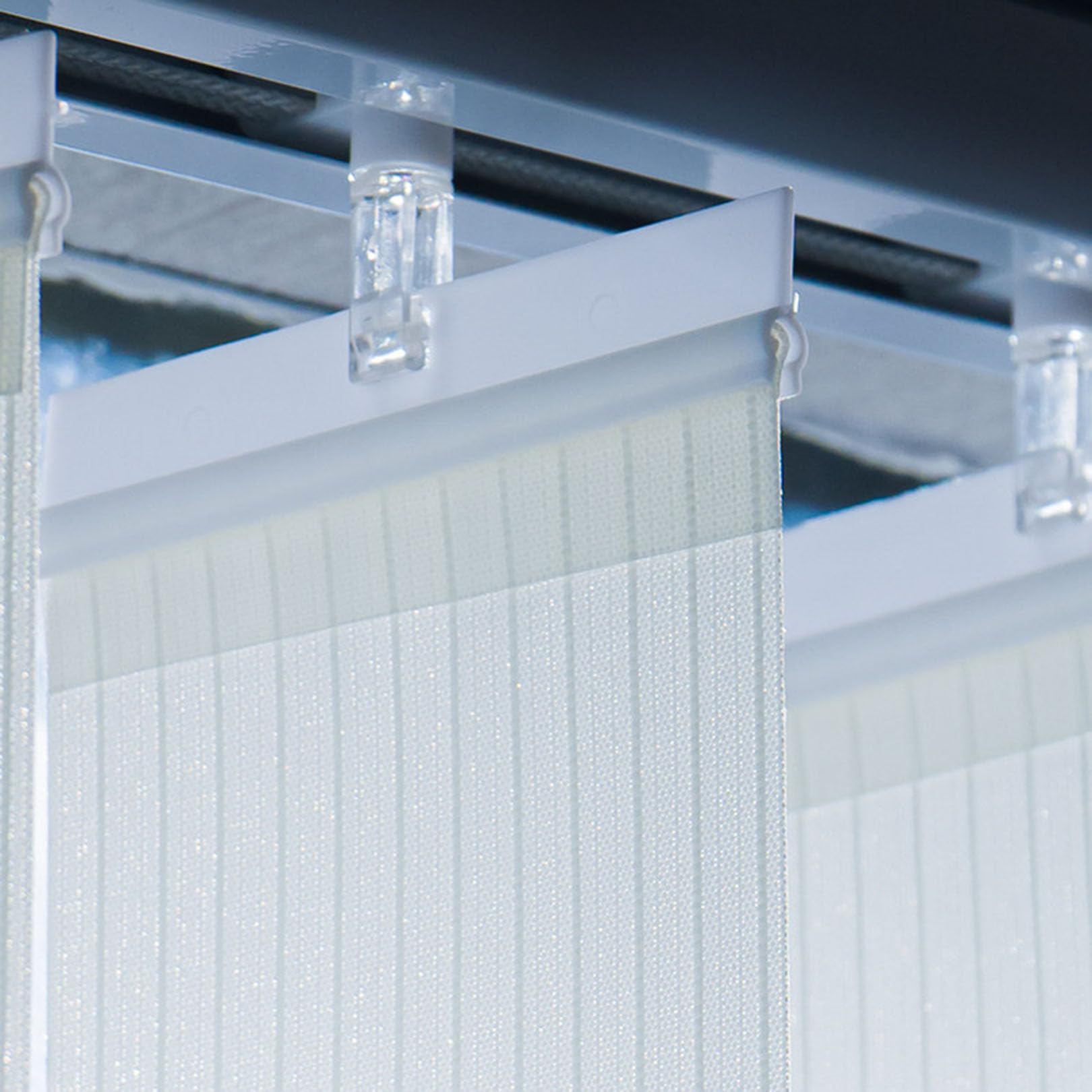 Tenda a Strisce Verticali con Bande in Tessuto 89 MM,Veneziane da Interno,Tende Lamelle Verticali Oscuranti,Isolate Termicamente,per Porte Scorrevoli,Personalizzabili (165cm x 95cm)