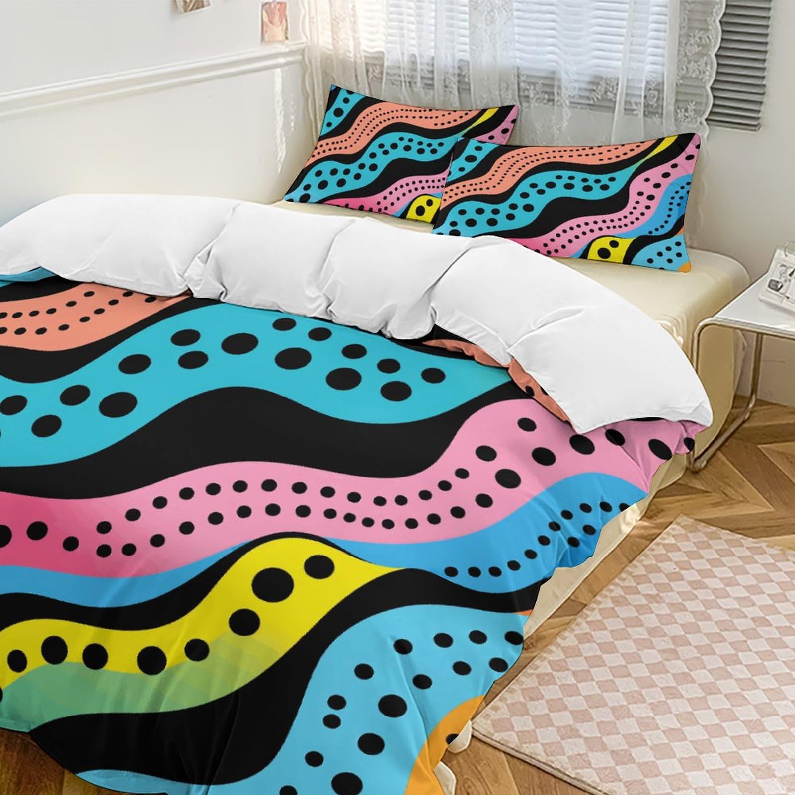 Décoration de chambre d'adulte chaleureuse avec parure de lit à rayures