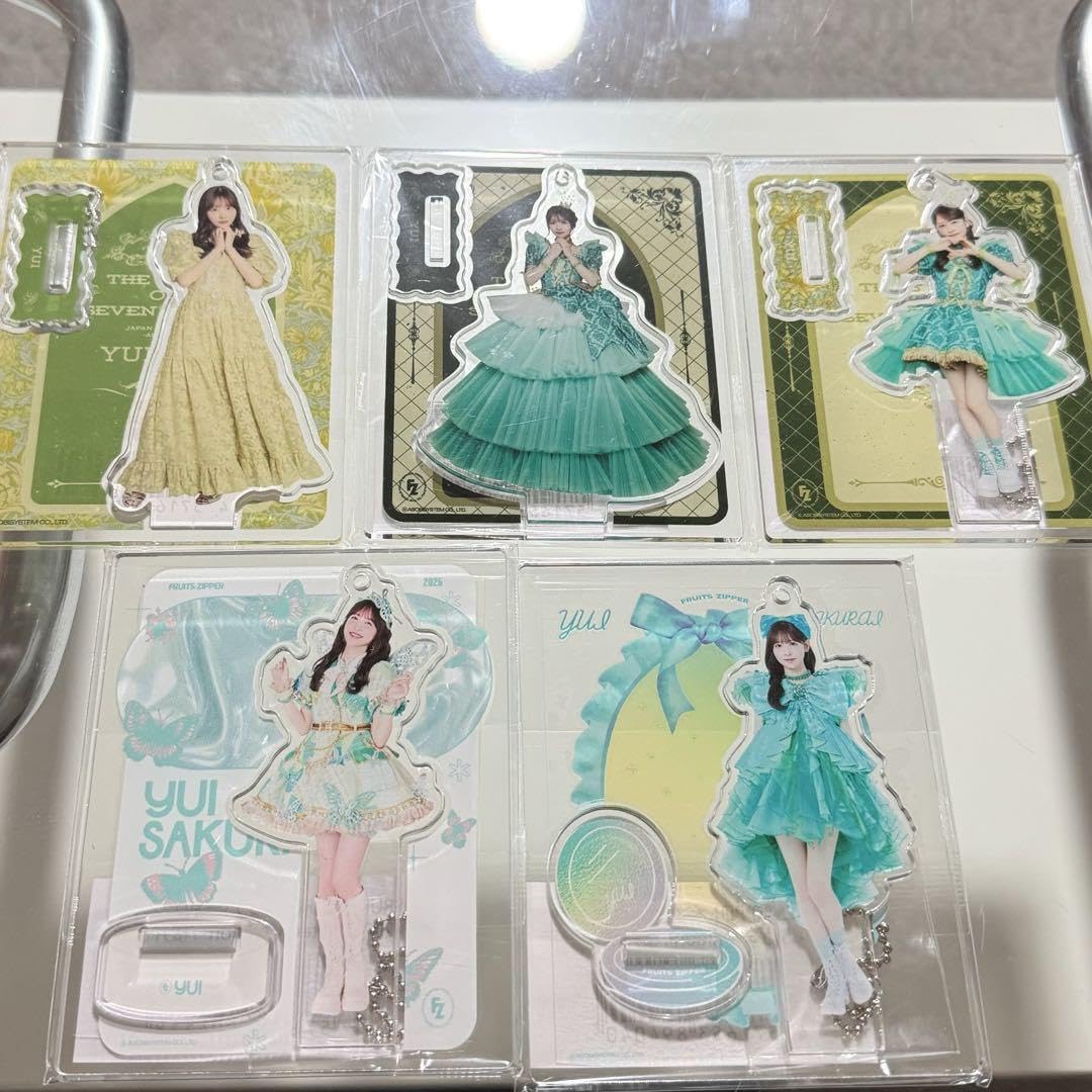 Amazon.co.jp: FRUITS ZIPPER 櫻井優衣 アクスタ5種セット O : おもちゃ