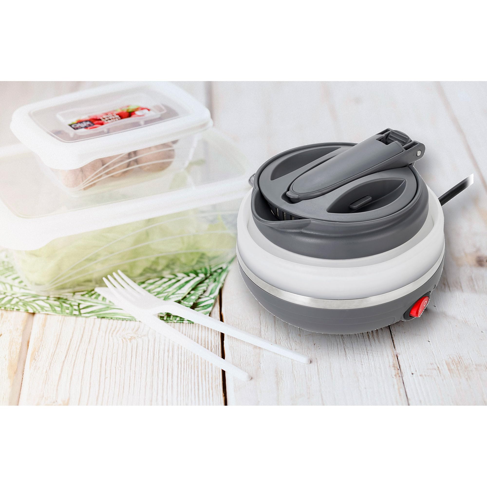 Mesko MS1375 Bouilloire Électrique Pliable, 0,6 litre, Silicone, sans BPA, Élément Chauffant Cachée, Couvercle Automatique, Idéale pour les Voyages et Camping 750W, Blanc