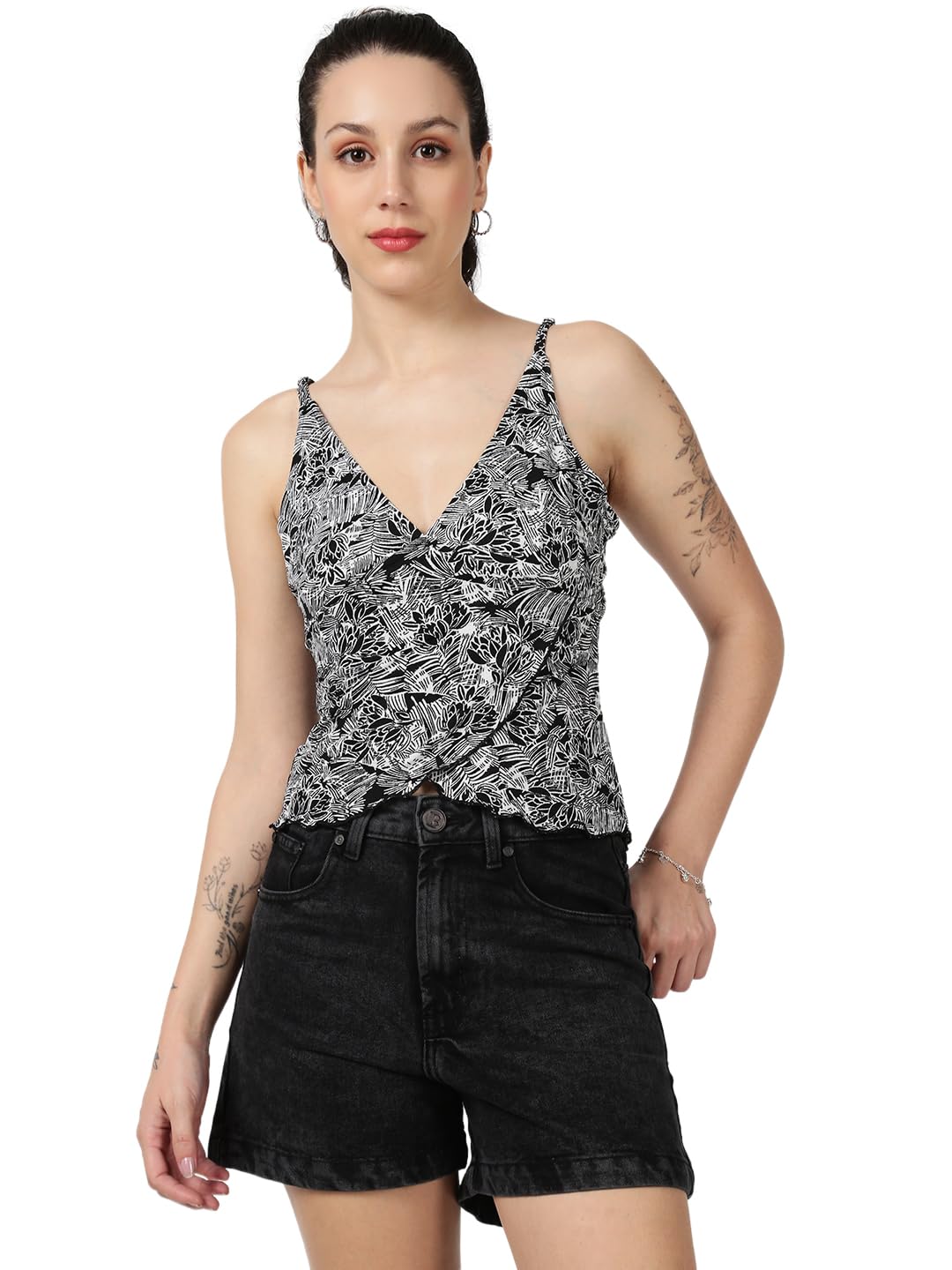 Amazon Brand - INKAST Women Black and White Sleeveless Top-picture-42