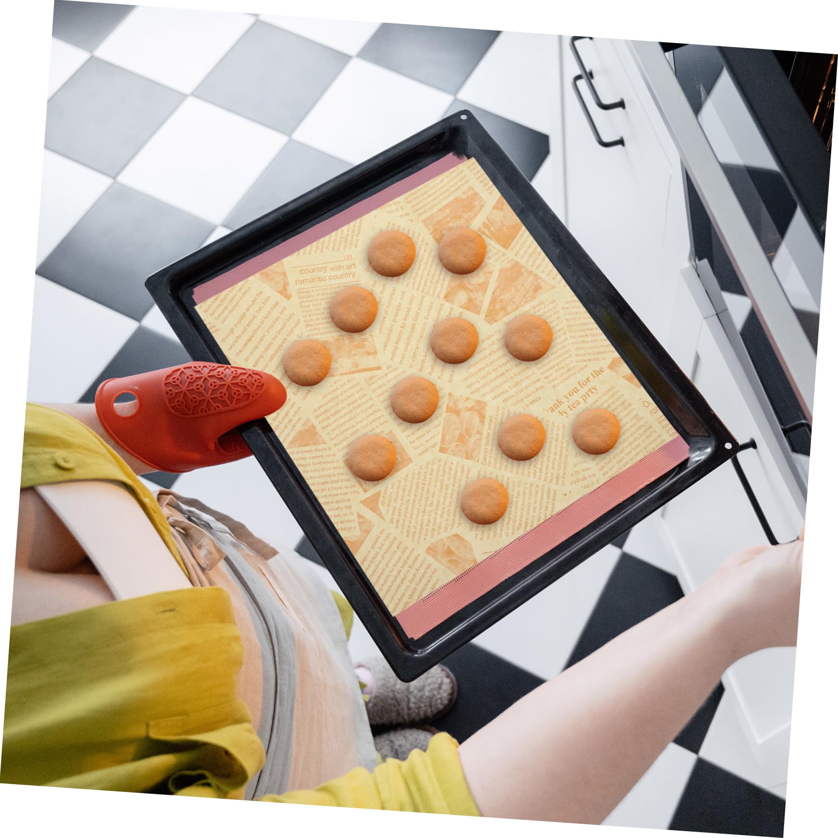 GRIRIW Snack Paper Mat 50 Sheets of Multi-purpose Oil Absorbing Paper for Baking Fried Food Packaging